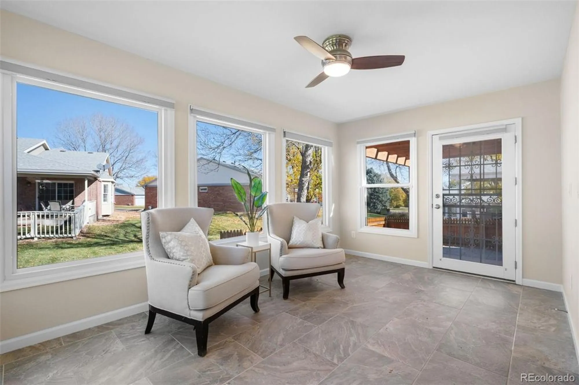 Property Slideshow image 14 of 47 | 4871 greenwich dr, Highlands Ranch, CO, 80130