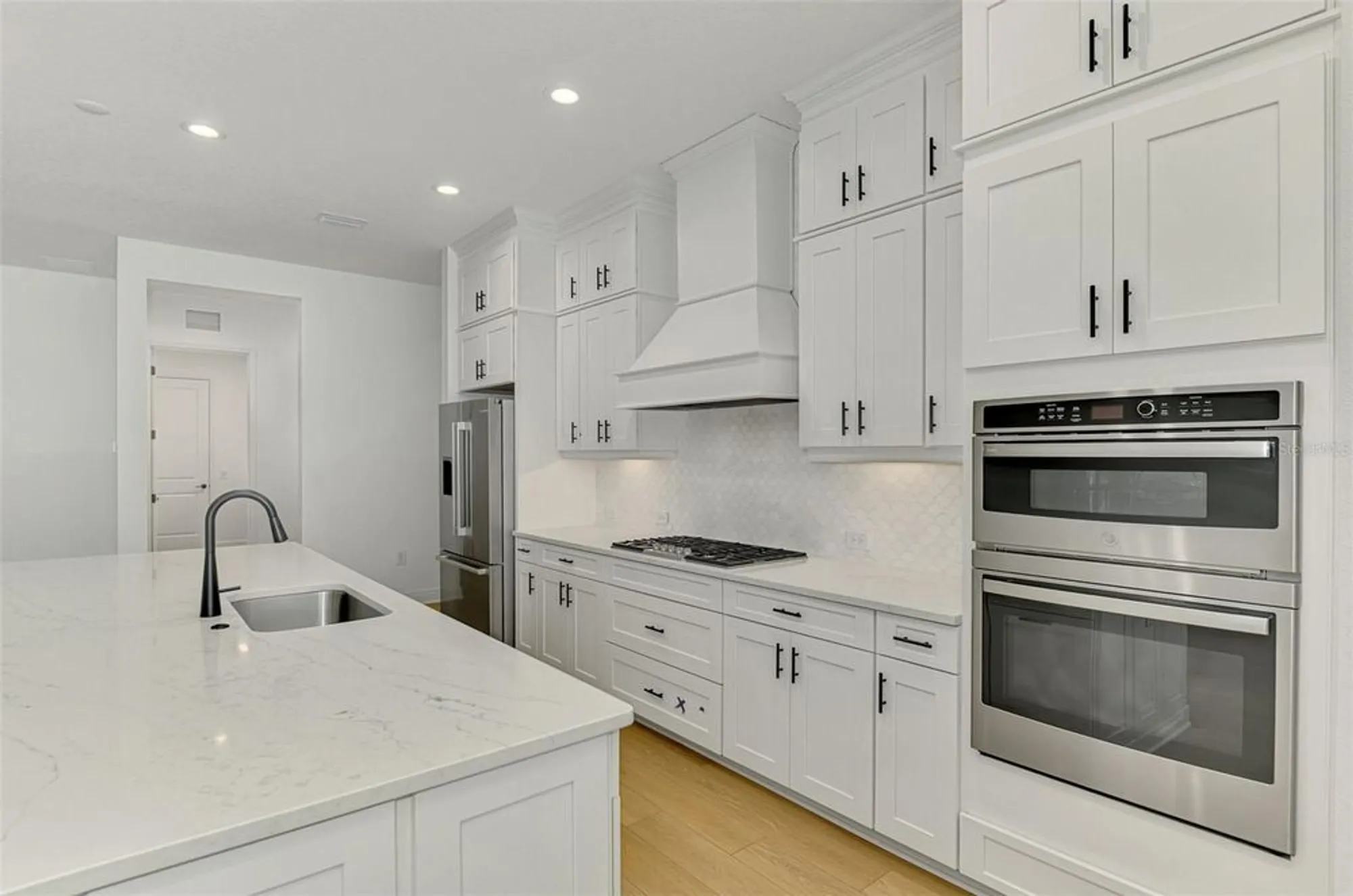 Property Slideshow image 22 of 92 | 21353 holmes cir, Venice, FL, 34293