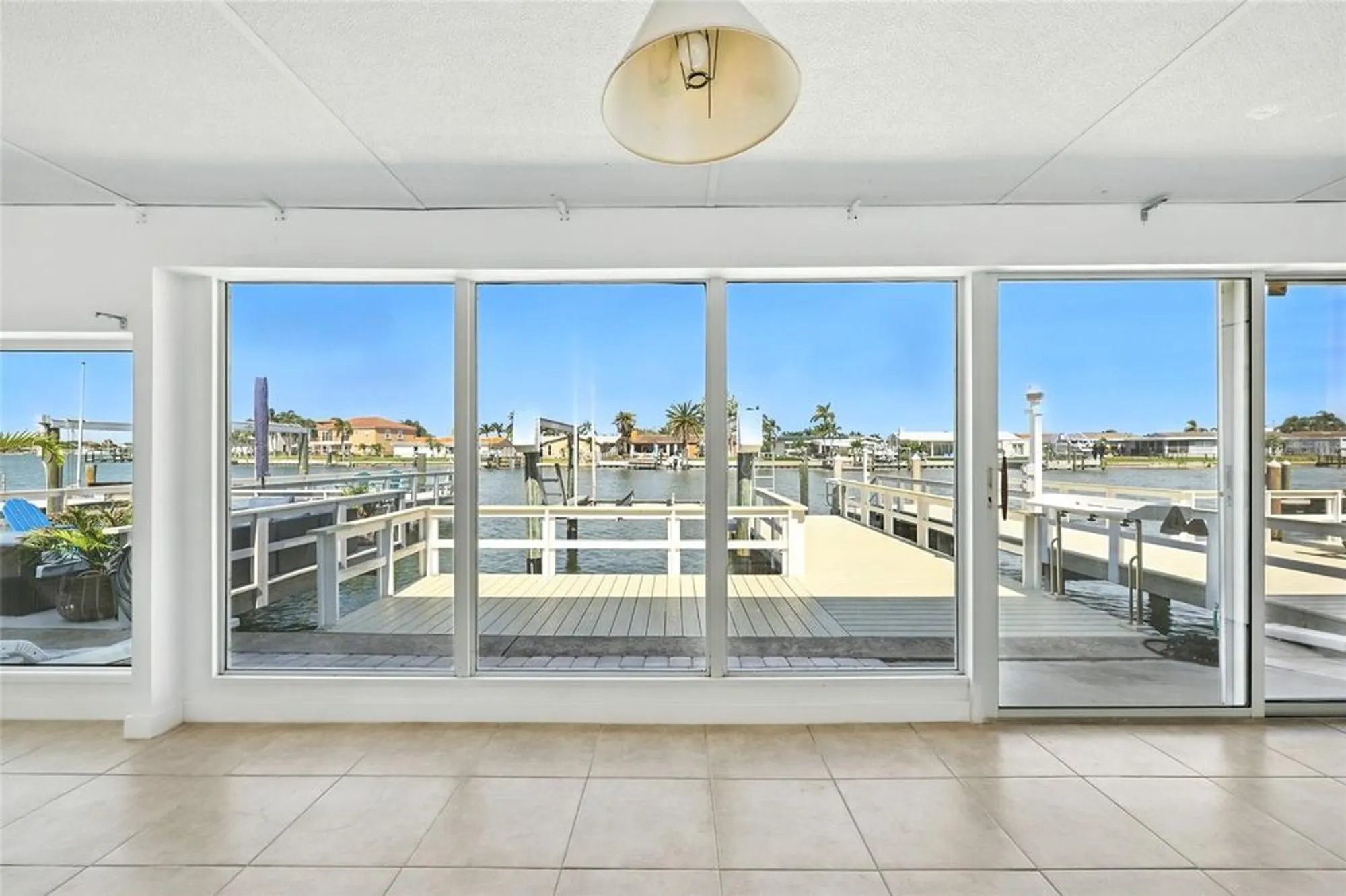 Property Slideshow image 35 of 70 | 545 boca ciega point blvd n, St Petersburg, FL, 33708