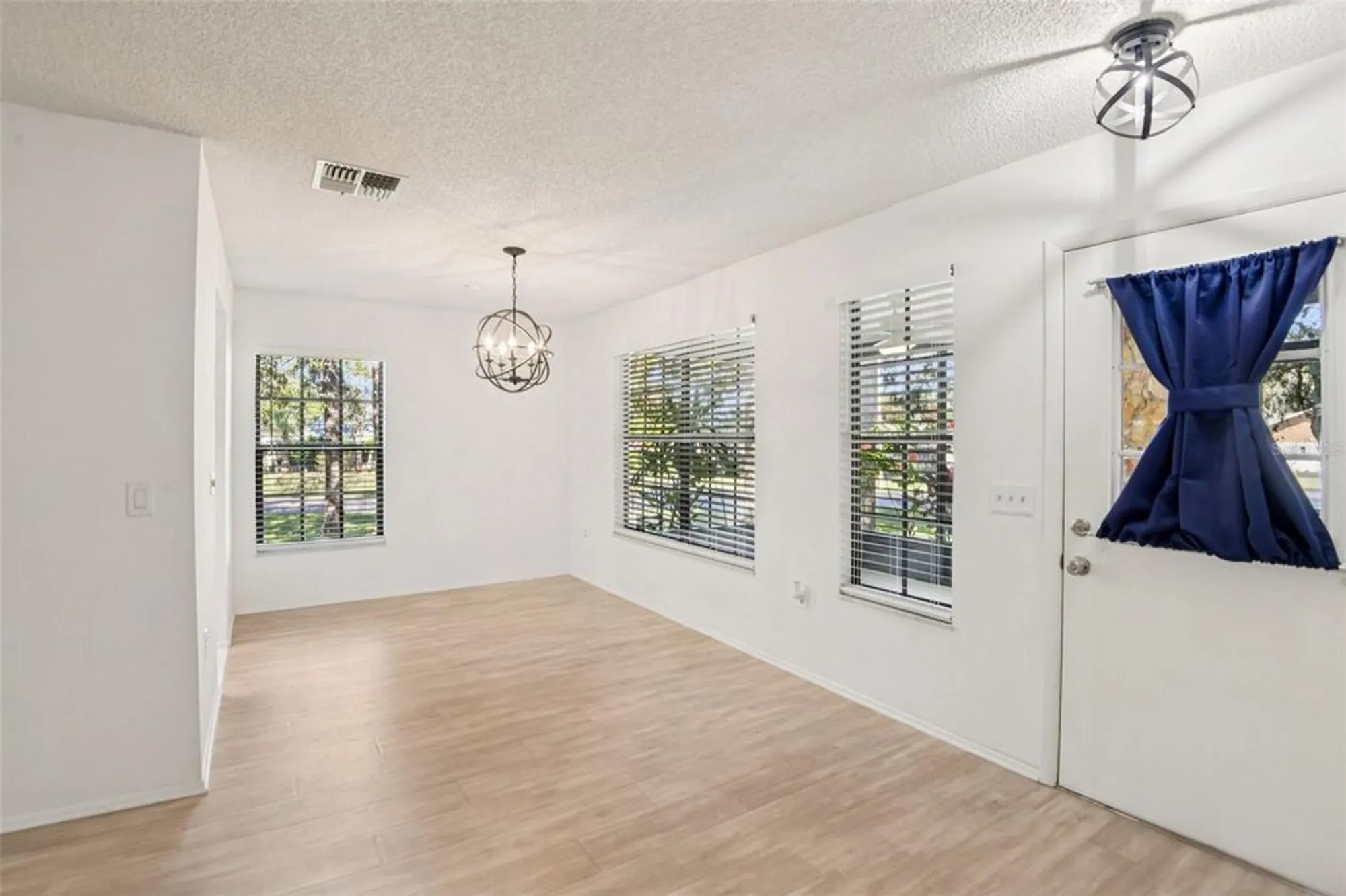 Property Slideshow image 7 of 31 | 2129 point o woods ct, Spring Hill, FL, 34606