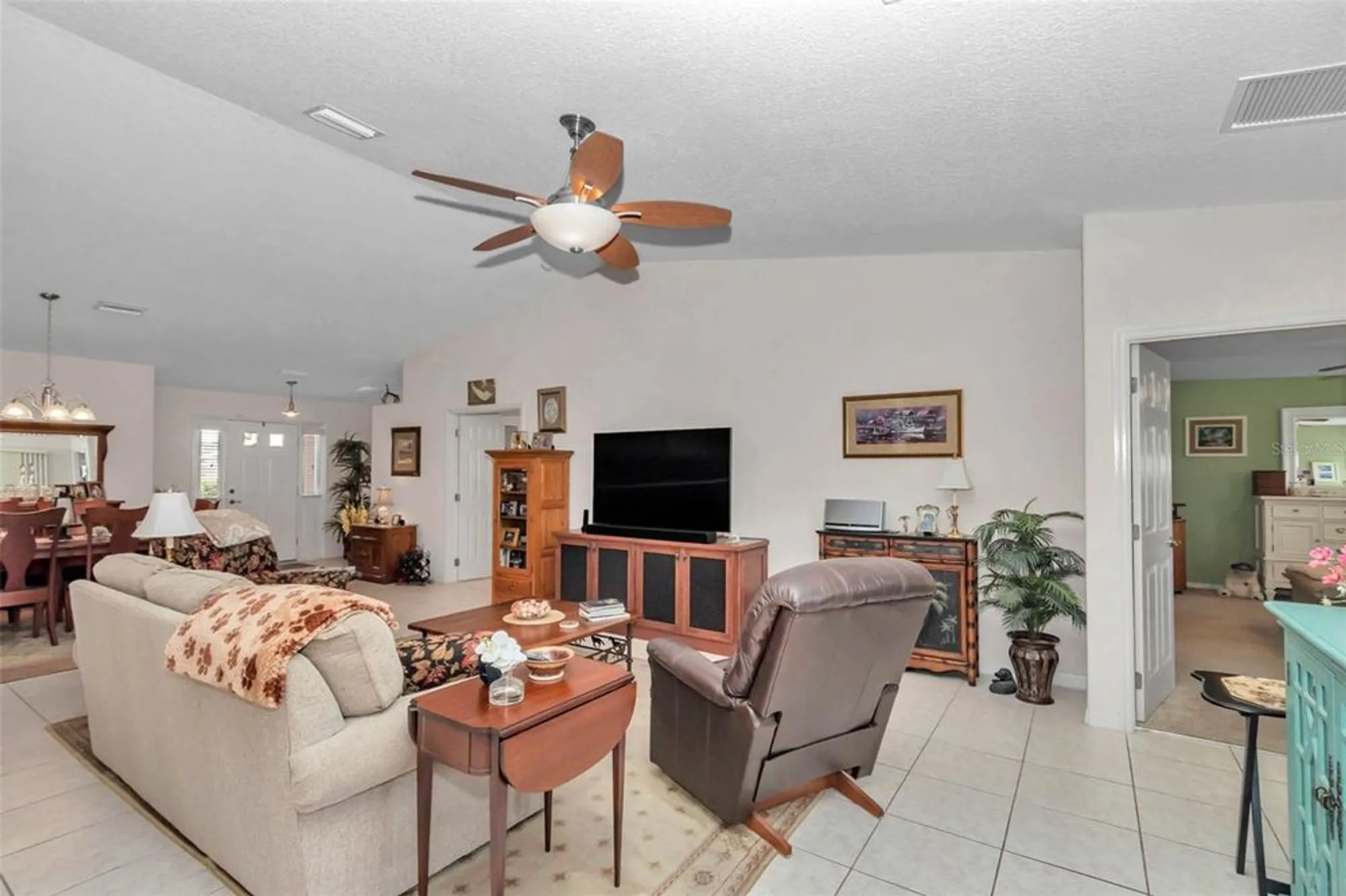 Property Slideshow image 14 of 72 | 15541 sw 11th terrace rd, Ocala, FL, 34473