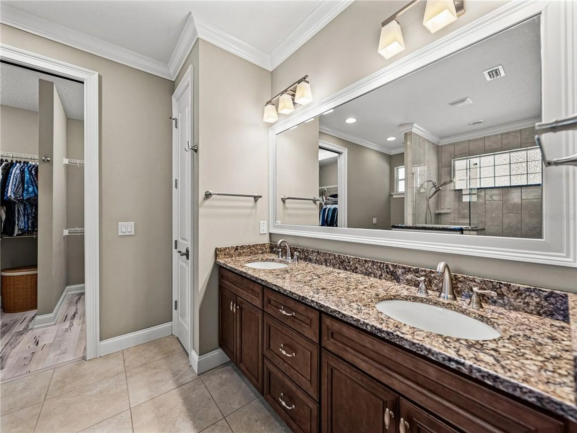 Property Slideshow image 36 of 77 | 8152 lake james dr, Lakeland, FL, 33810