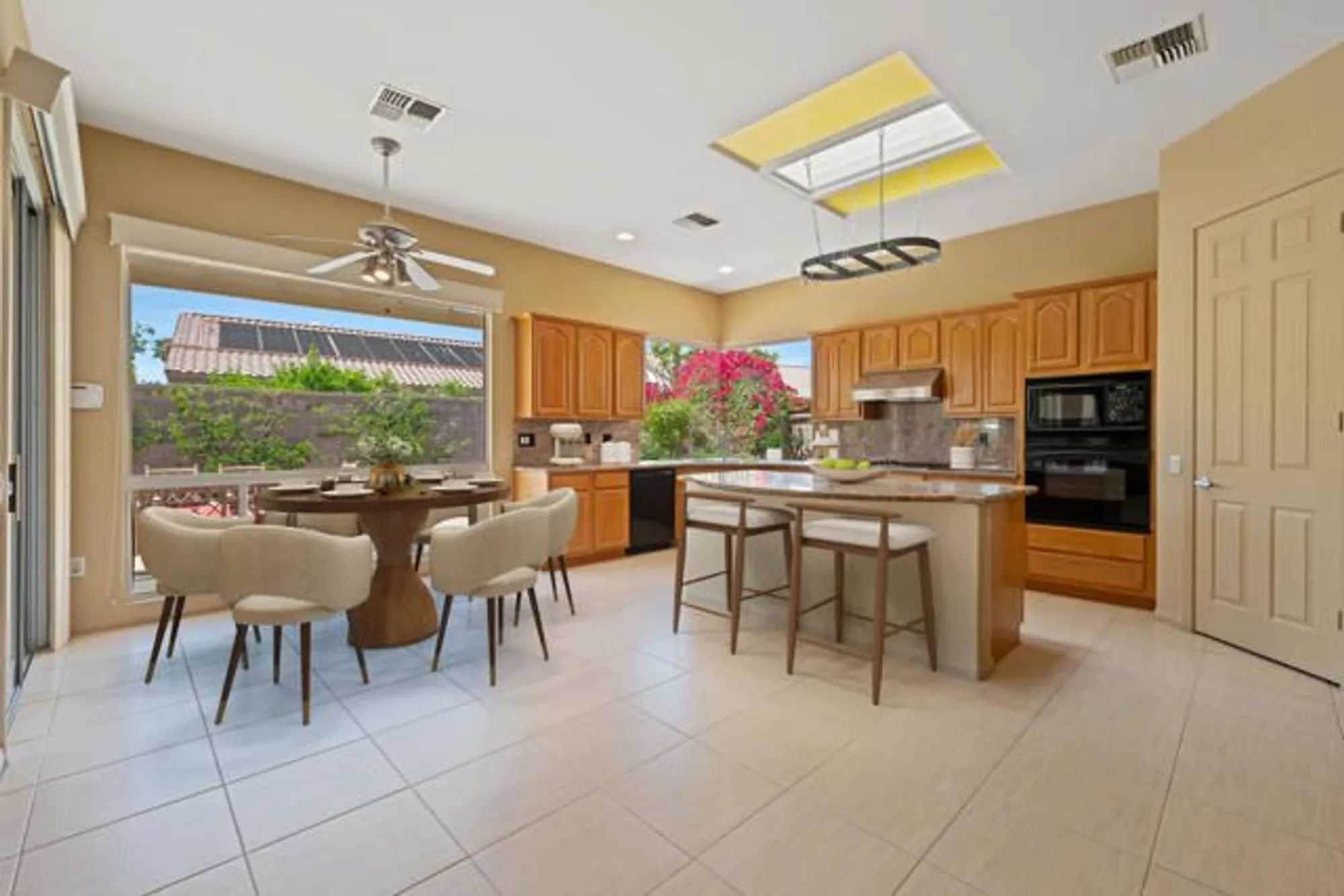 Property Slideshow image 17 of 45 | 36411 tallowood dr, Palm Desert, CA, 92211