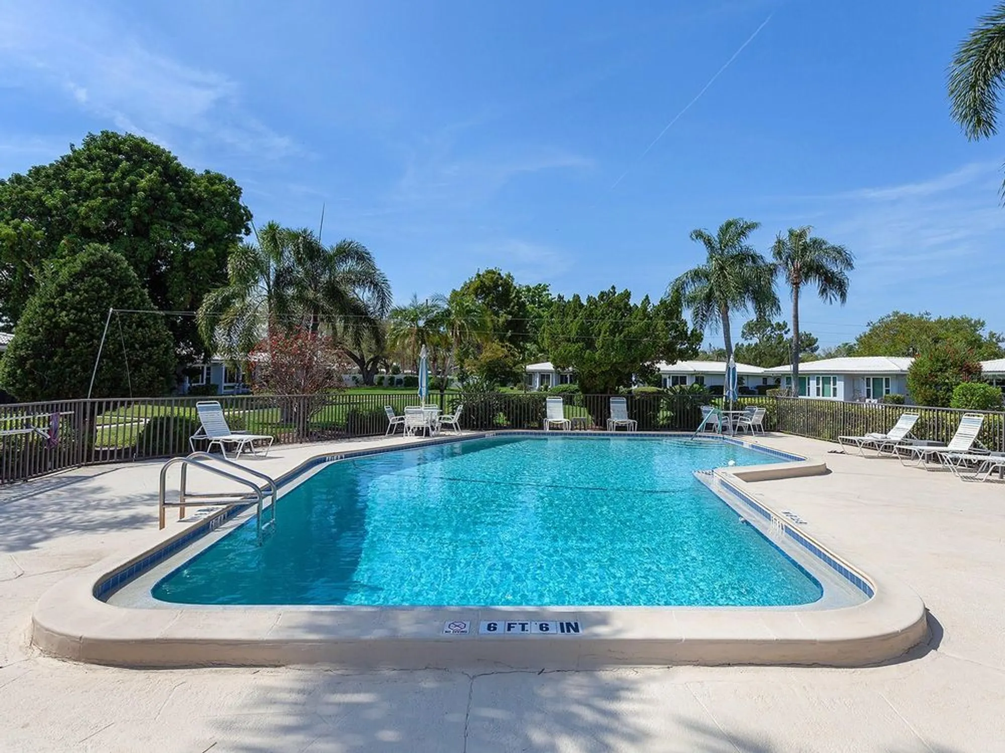 Property Slideshow image 30 of 32 | 3761 somerville dr # 1518, Sarasota, FL, 34232