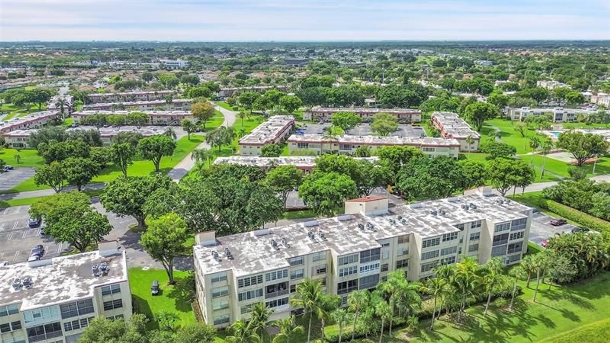 Property Slideshow image 32 of 42 | 23 abbey ln 202, Delray Beach, FL, 33446