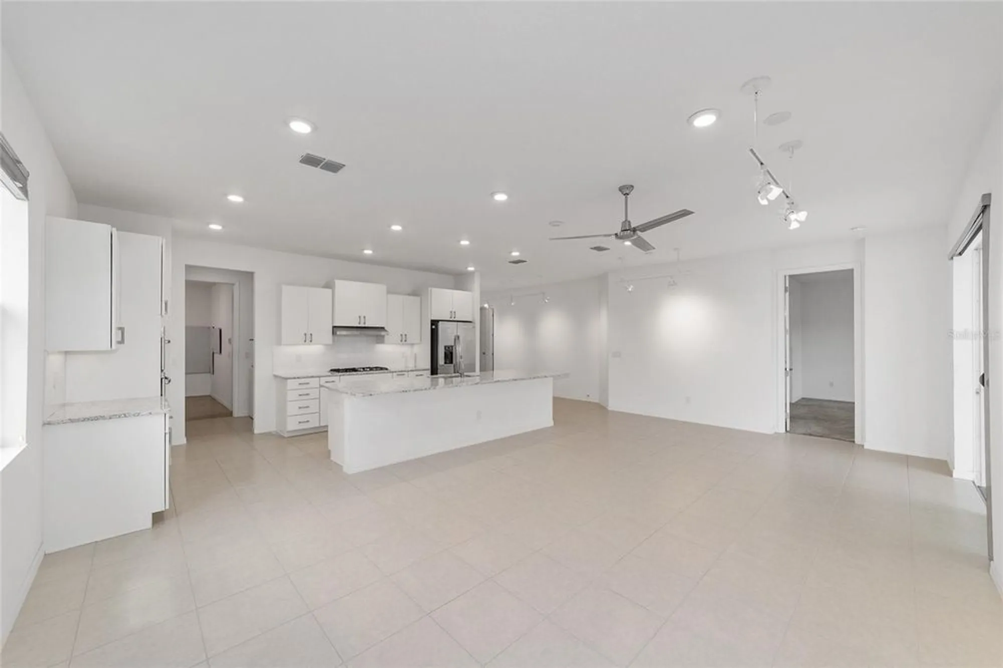 Property Slideshow image 12 of 39 | 9979 sw 88th loop, Ocala, FL, 34481