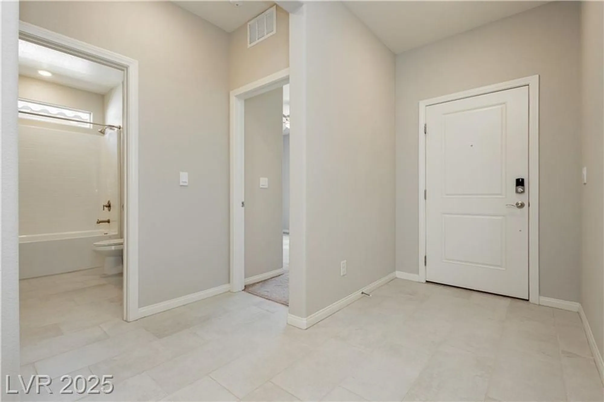 Property Slideshow image 16 of 47 | 7511 phoenix falls st, North Las Vegas, NV, 89084
