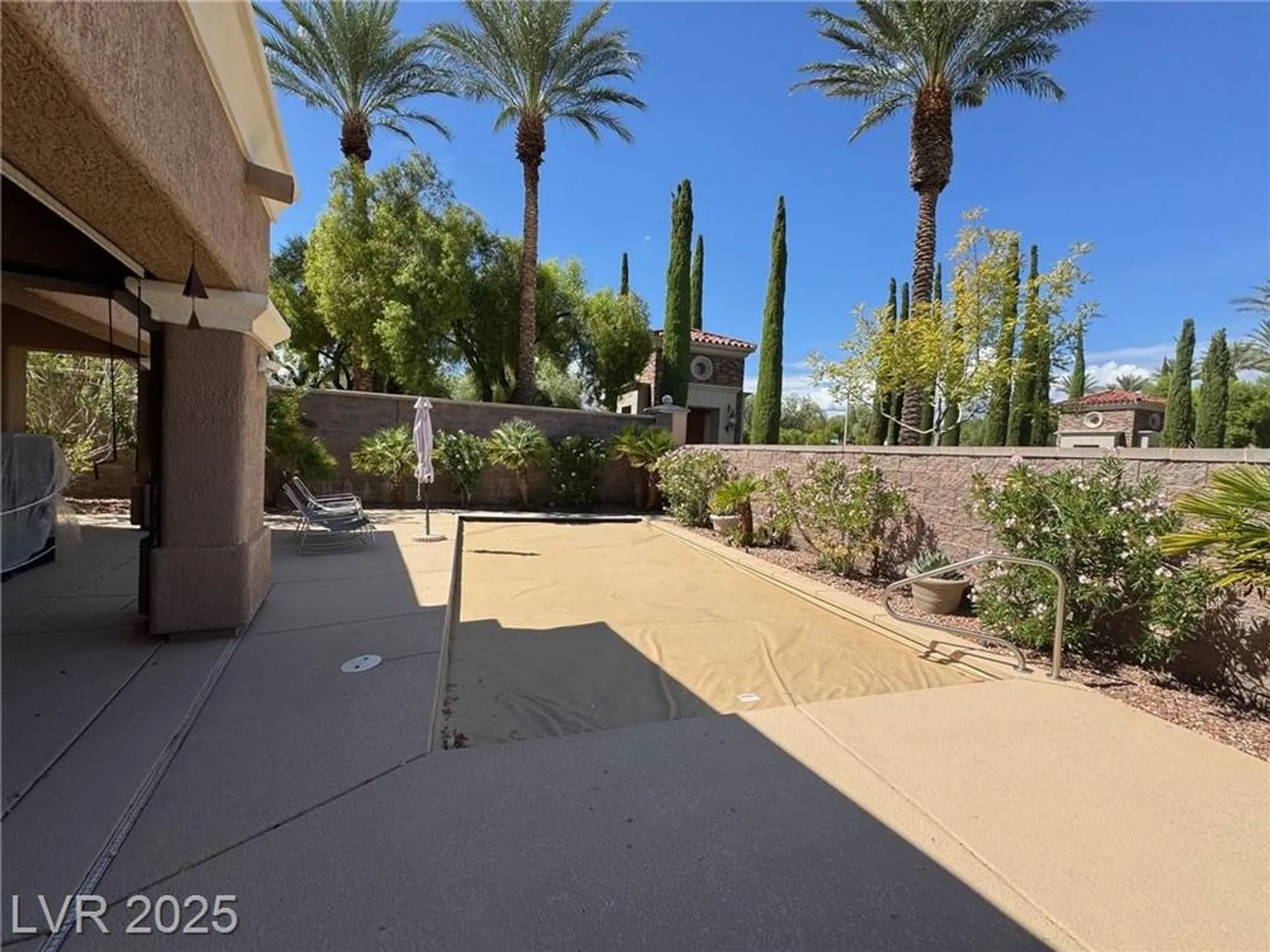 Property Slideshow image 34 of 47 | 4507 denaro dr, Las Vegas, NV, 89135