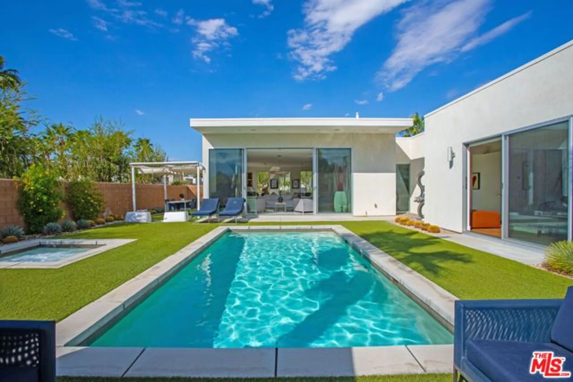 Property Slideshow image 22 of 60 | 4304 vantage ln, Palm Springs, CA, 92262