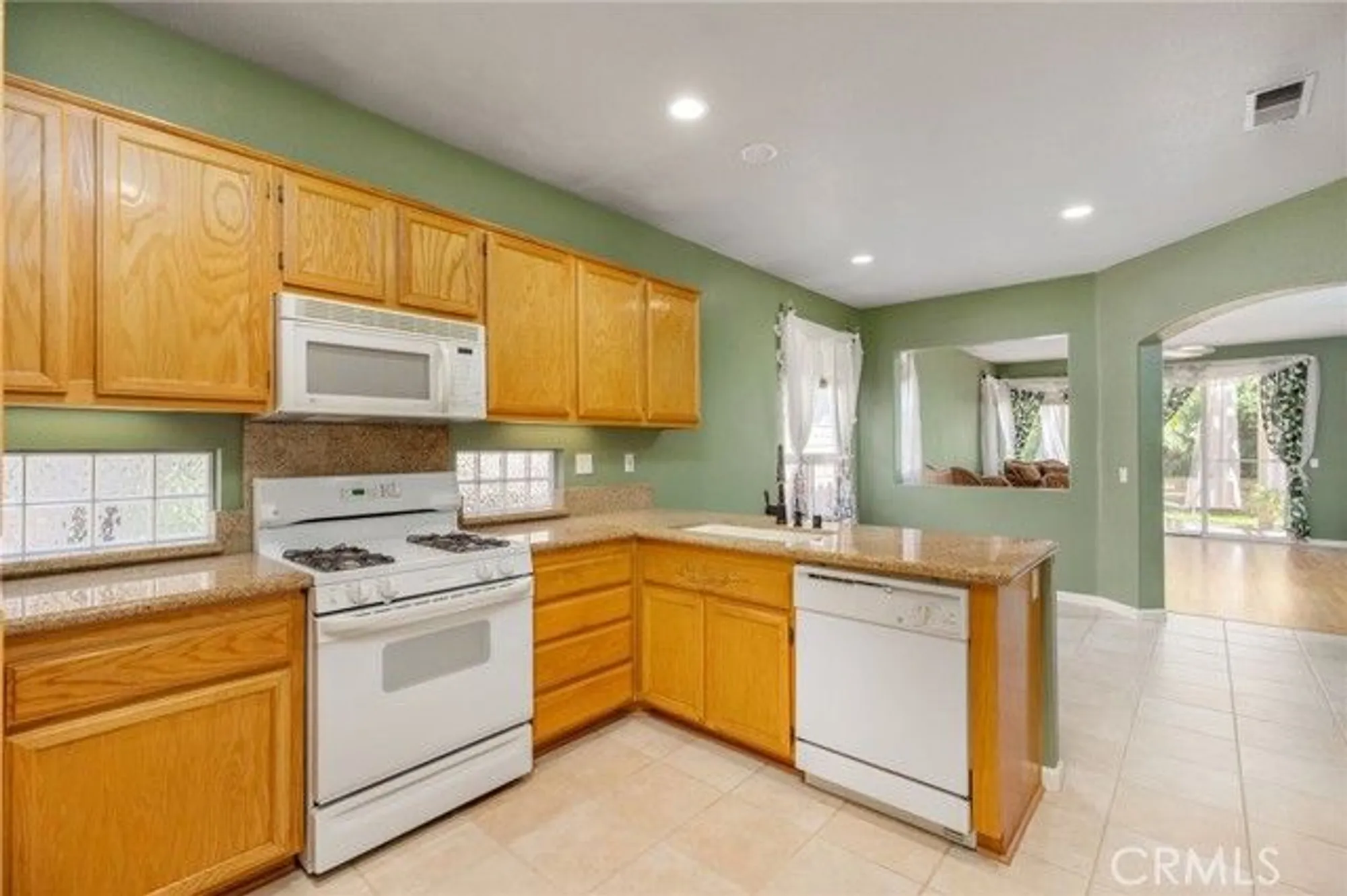Property Slideshow image 10 of 23 | 4824 oakhurst ave, Banning, CA, 92220