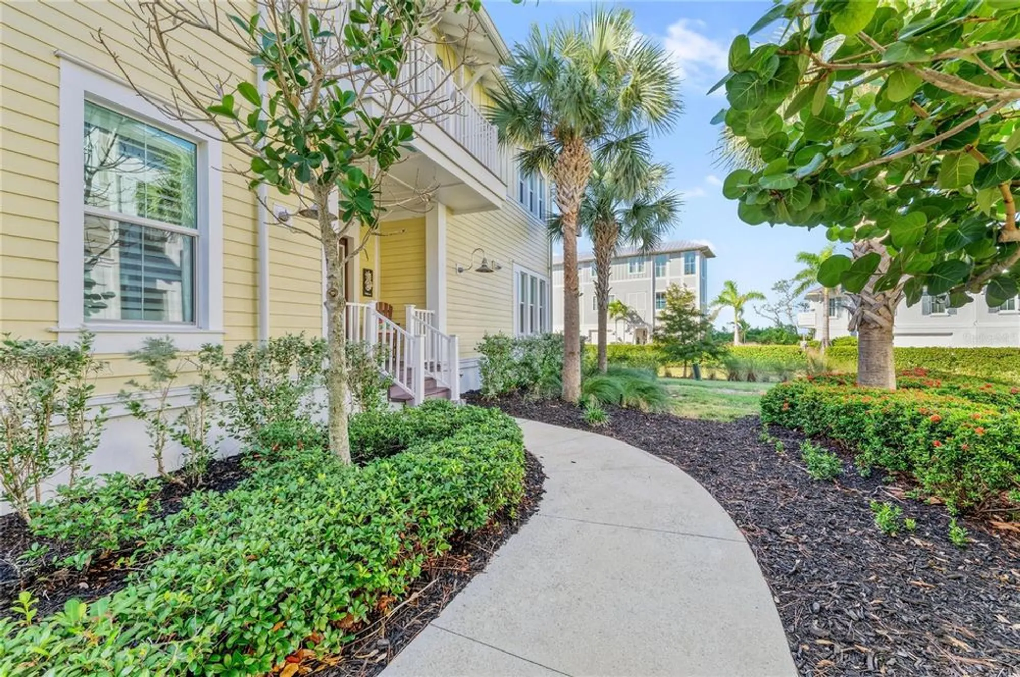 Property Slideshow image 6 of 98 | 334 castaway cay dr 101, Bradenton, FL, 34209