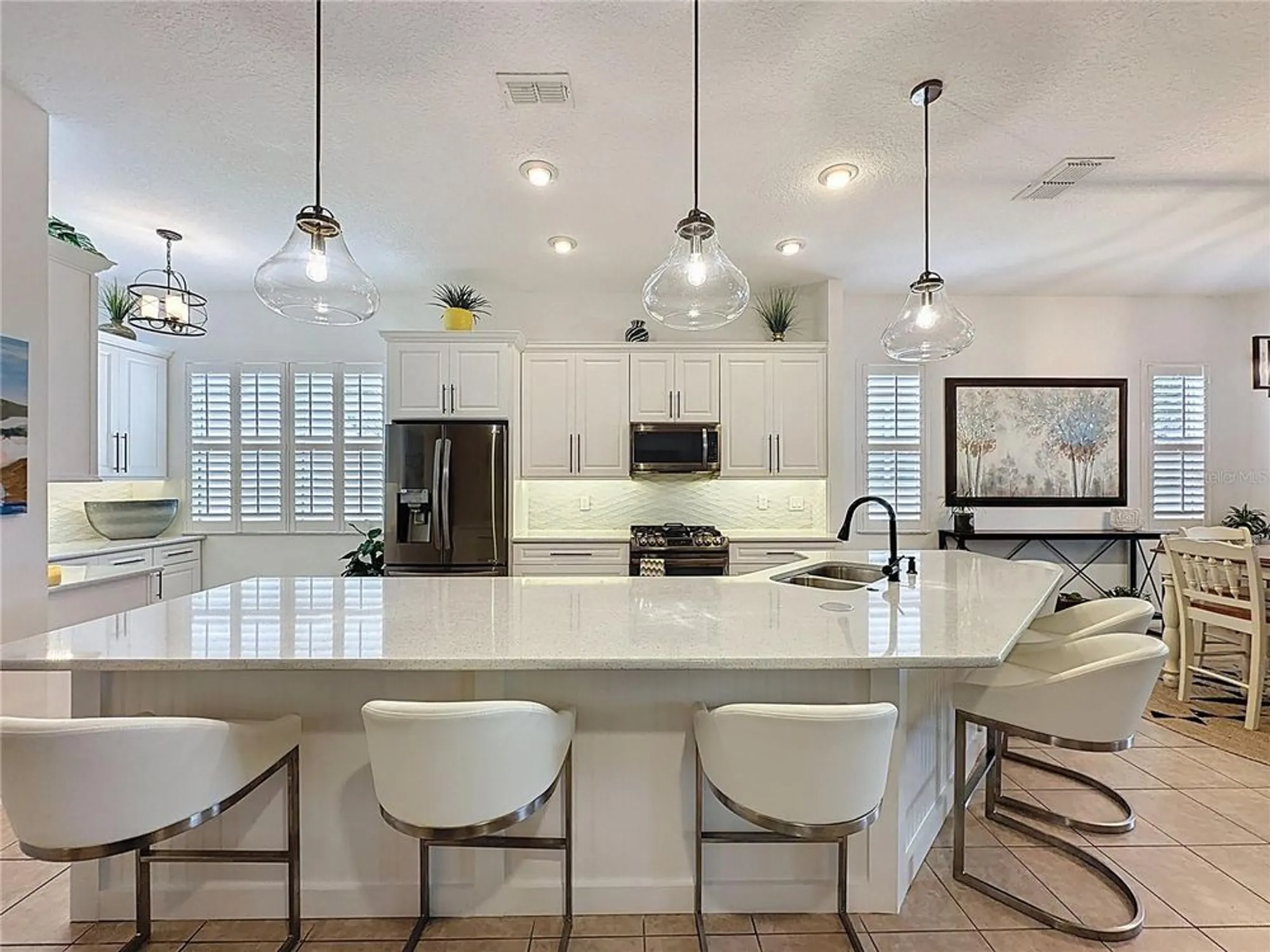 Property Slideshow image 16 of 78 | 135 crepe myrtle dr, Groveland, FL, 34736