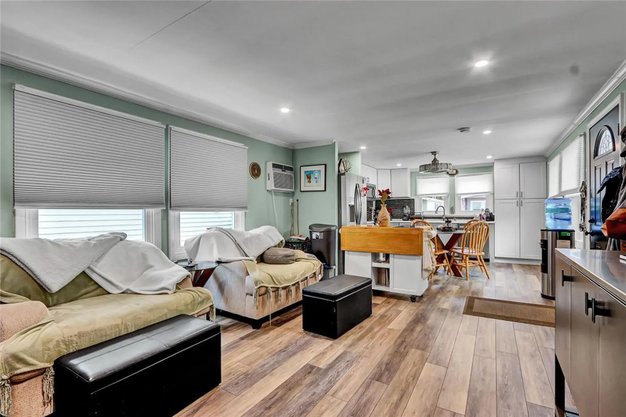 Property Slideshow image 10 of 18 | 164 village cir, Manorville, NY, 11949