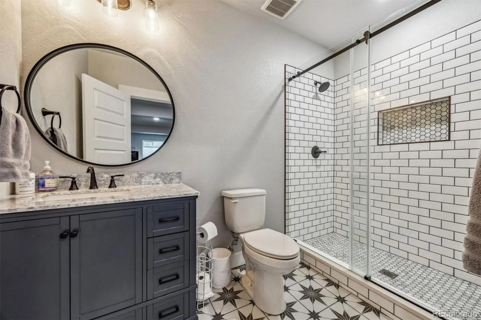 Property Slideshow image 23 of 37 | 8890 s quatar ct, Aurora, CO, 80016