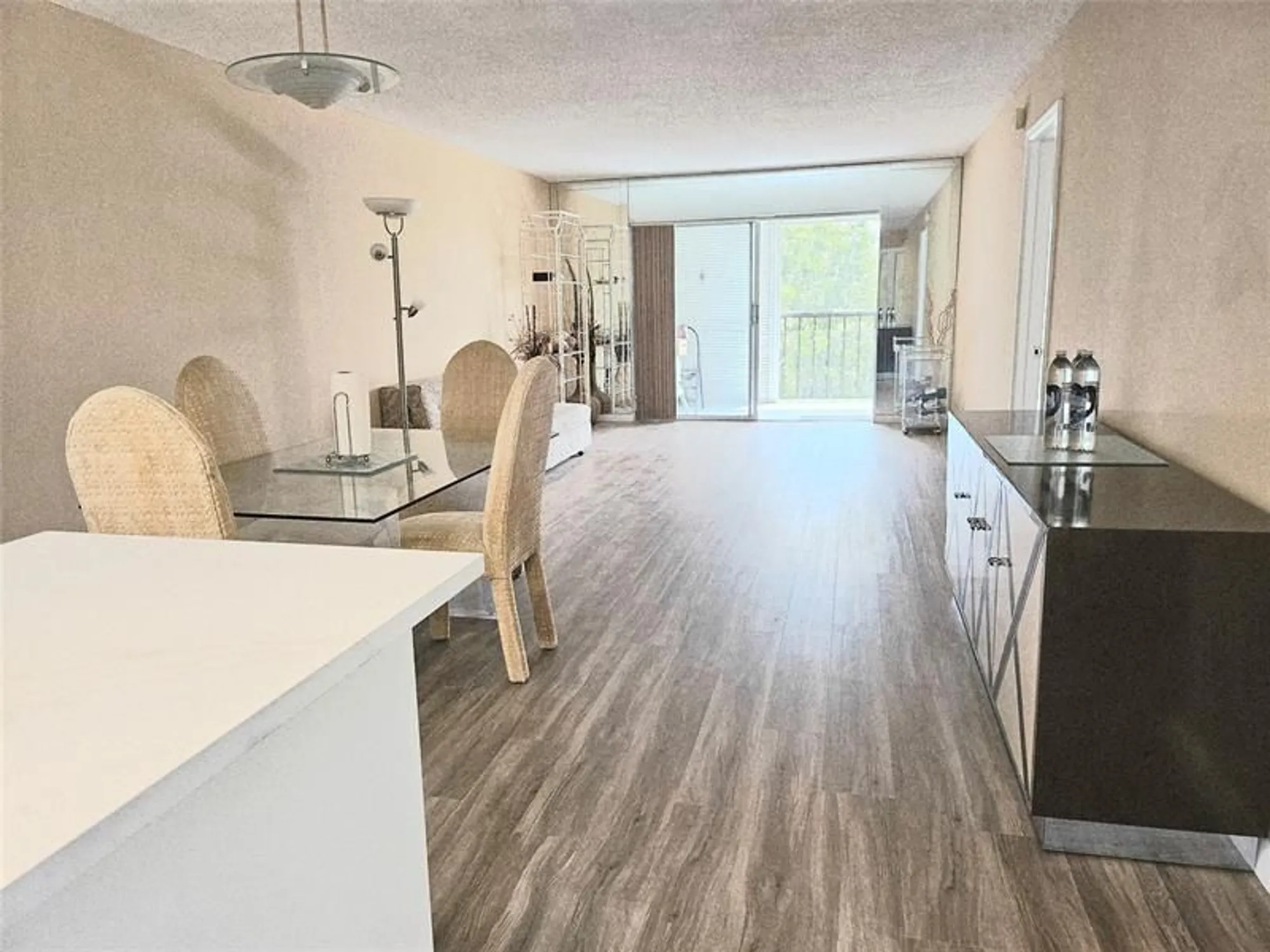 Property Slideshow image 5 of 12 | 5860 nw 44th st 412, Lauderhill, FL, 33319