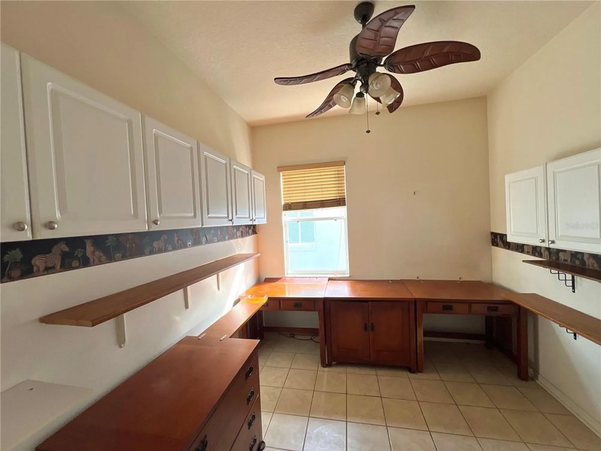 Property Slideshow image 12 of 15 | 24345 amberleaf ct, Leesburg, FL, 34748