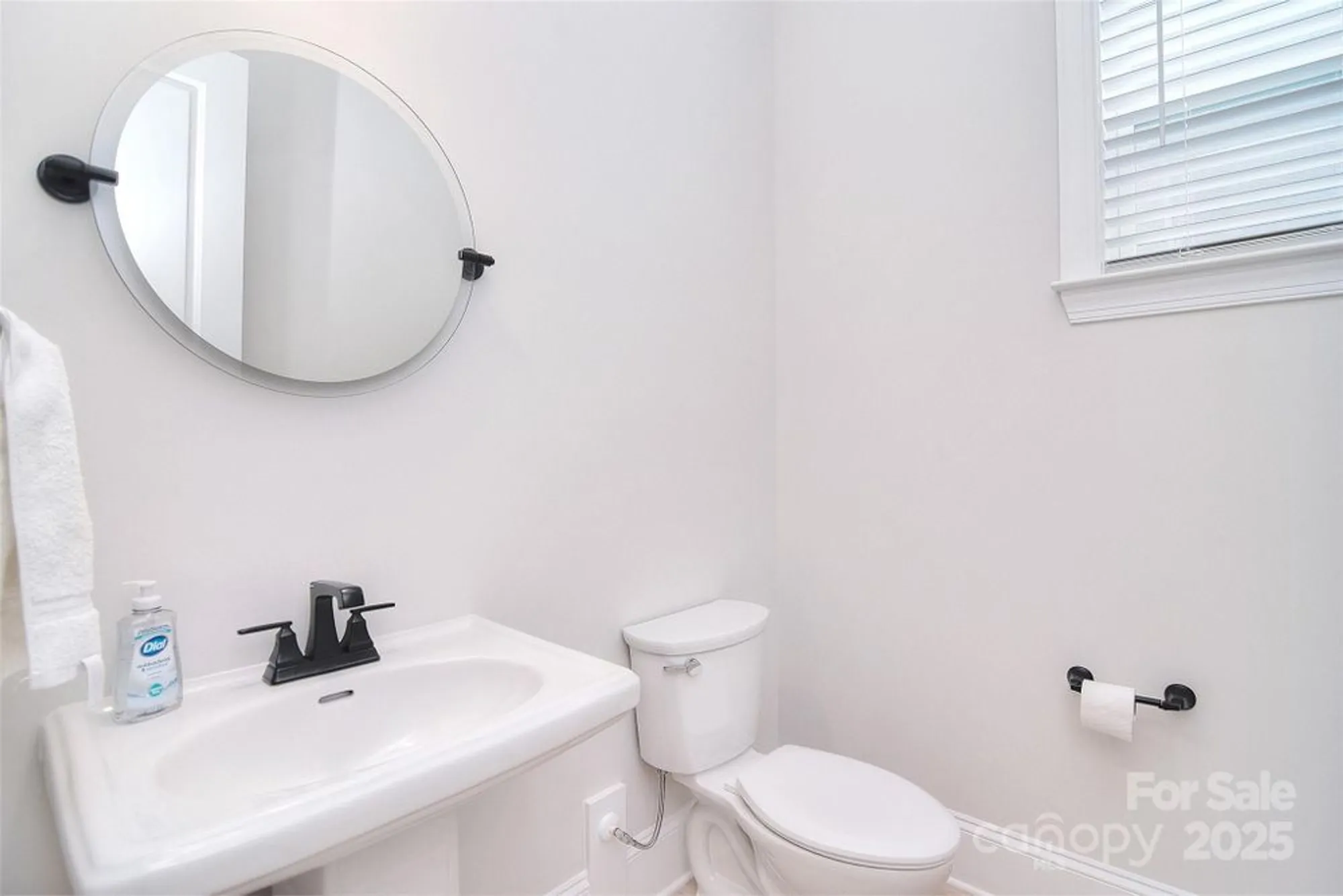 Property Slideshow image 28 of 48 | 1378 cedardale ln, Denver, NC, 28037
