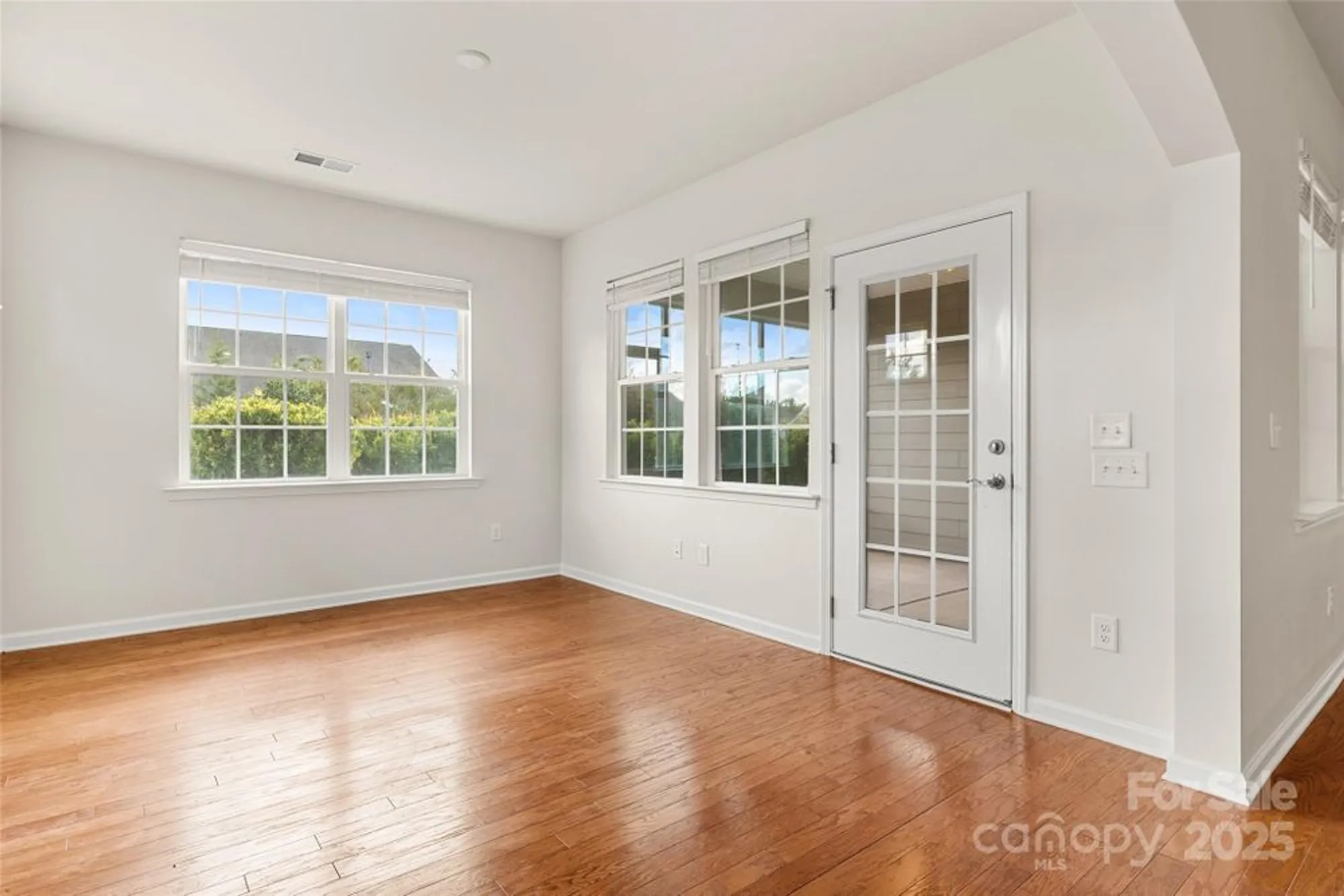 Property Slideshow image 11 of 37 | 5022 redwood grove trl, Lancaster, SC, 29720