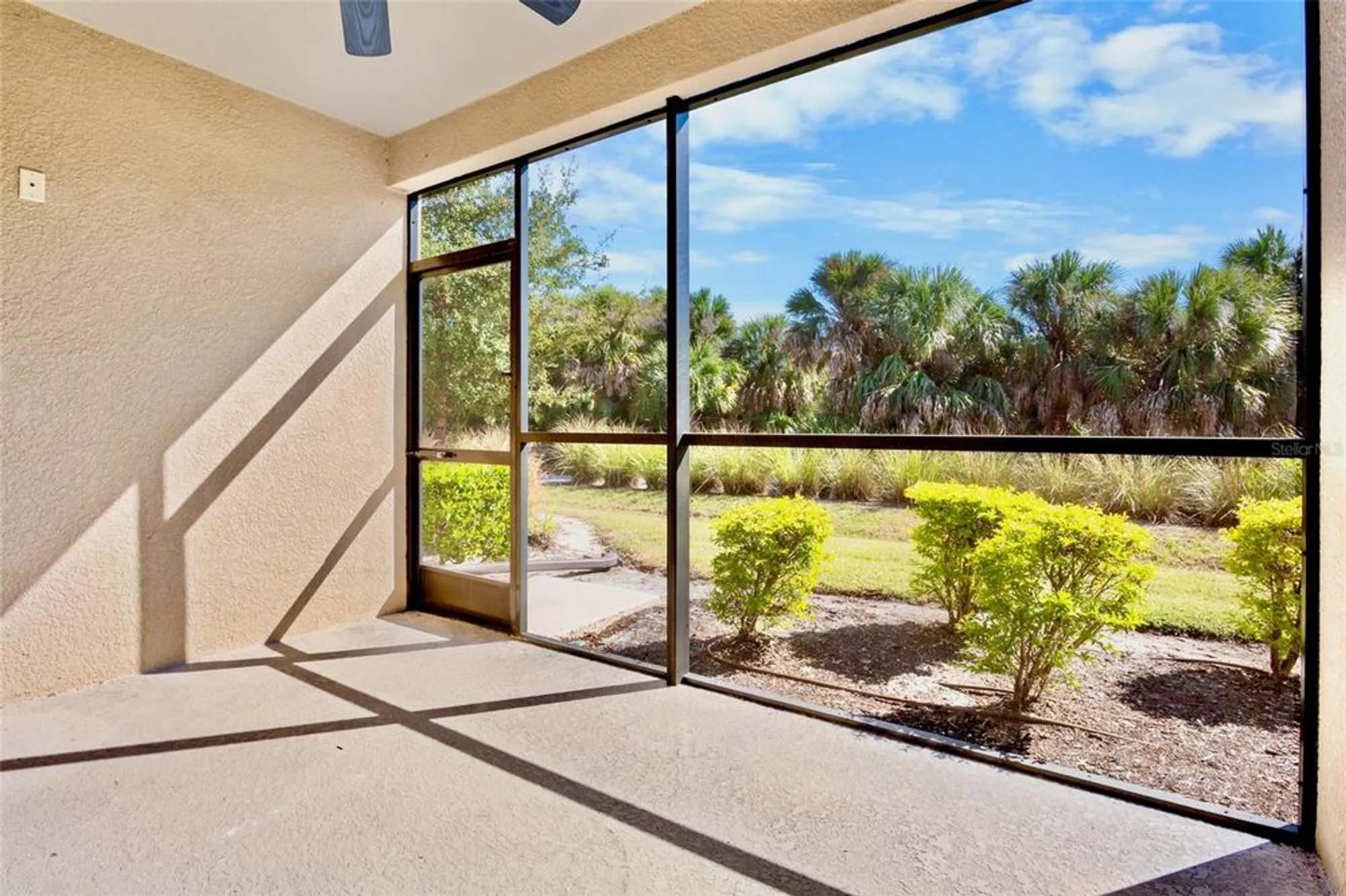 Property Slideshow image 27 of 49 | 5425 cicerone st 103, Sarasota, FL, 34238