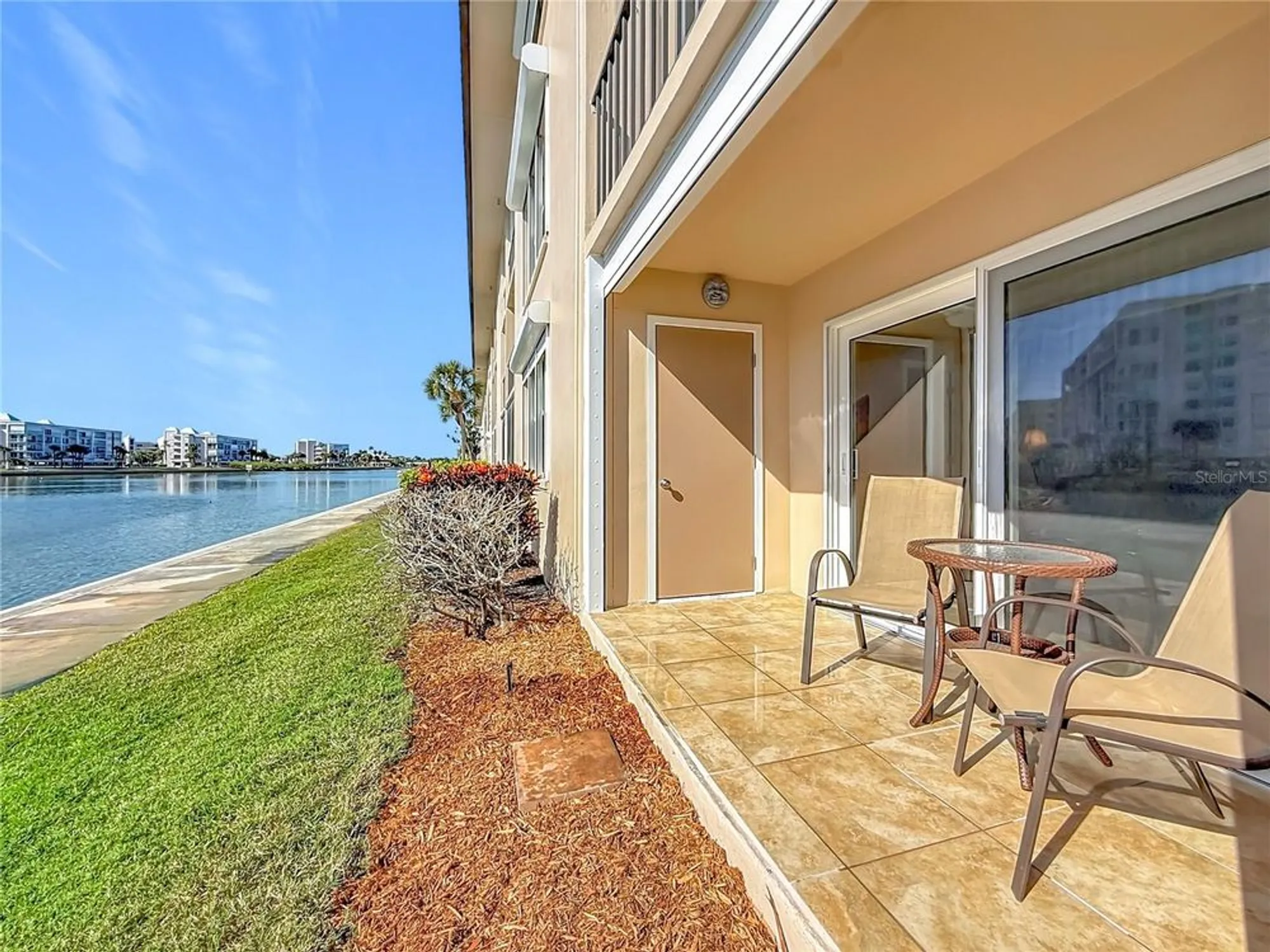 Property Slideshow image 3 of 65 | 7930 sun island dr 111, South Pasadena, FL, 33707
