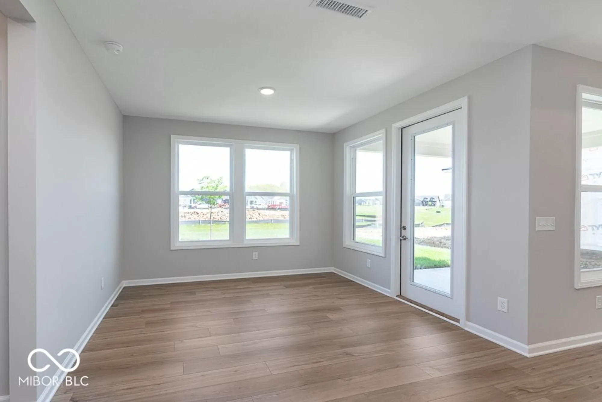 Property Slideshow image 8 of 32 | 14931 iron liege way, Westfield, IN, 46074