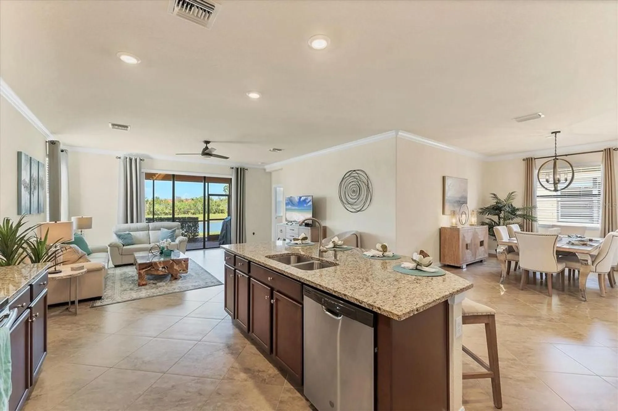 Property Slideshow image 8 of 47 | 10072 cozy grove dr, Venice, FL, 34293
