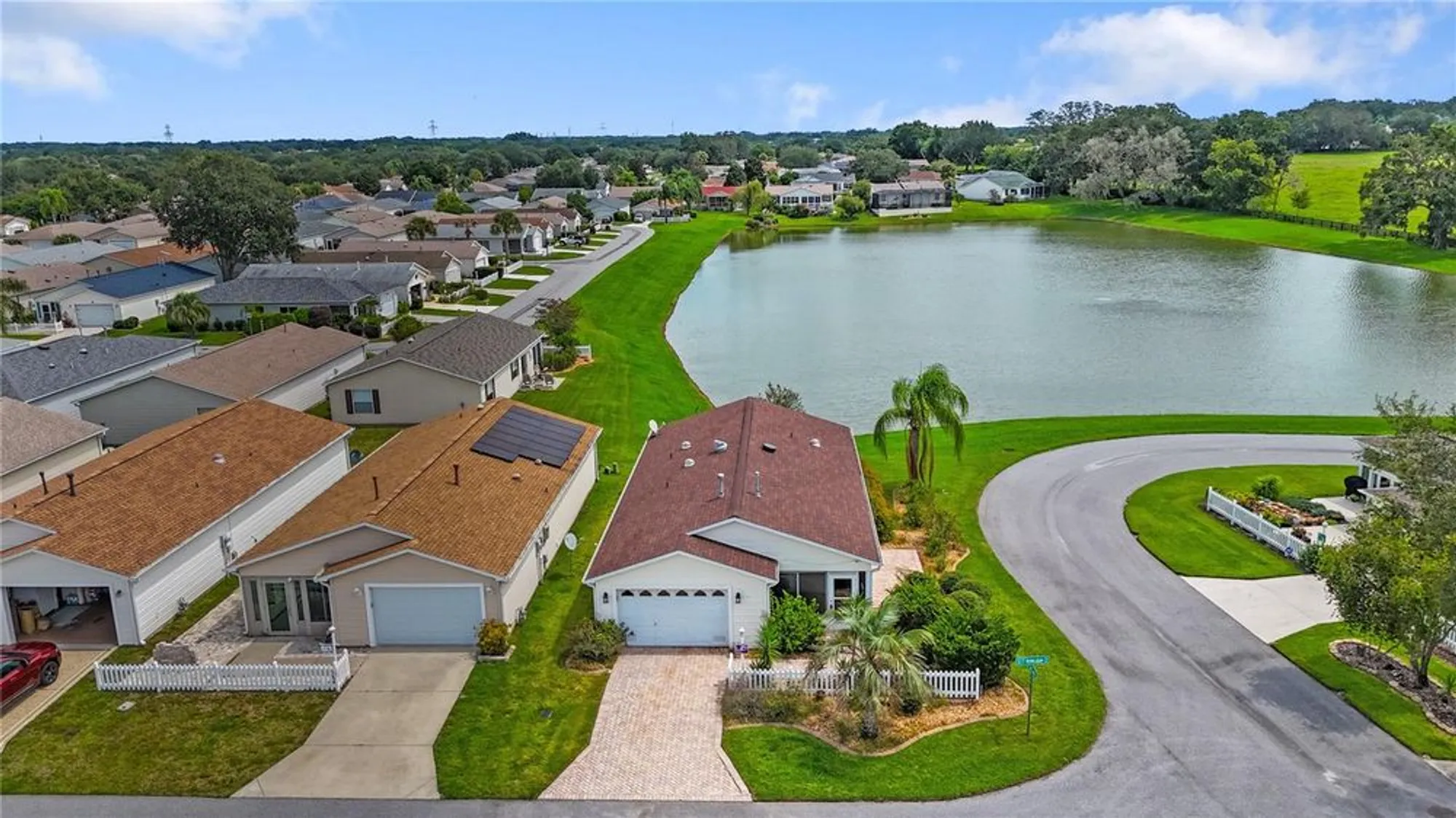 Property Slideshow image 30 of 32 | 17423 se 77th helmsdale ct, The Villages, FL, 32162