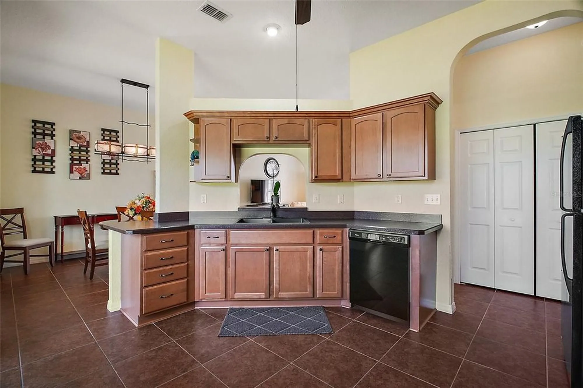 Property Slideshow image 6 of 25 | 11041 se 169th pl, Summerfield, FL, 34491
