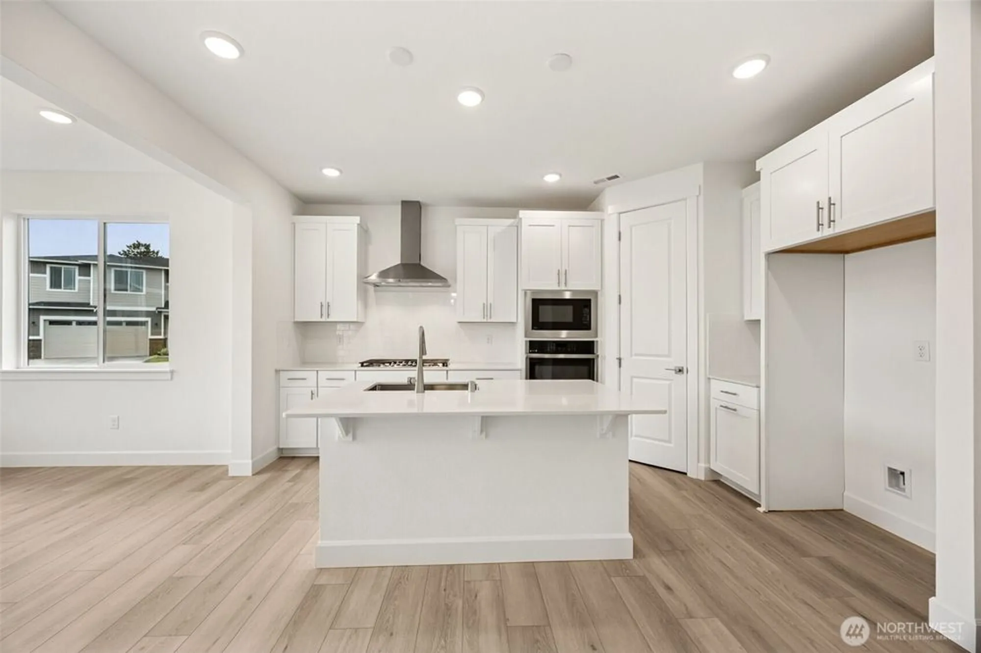 Property Slideshow image 7 of 22 | 11 mccartney peak # 78, Port Ludlow, WA, 98365