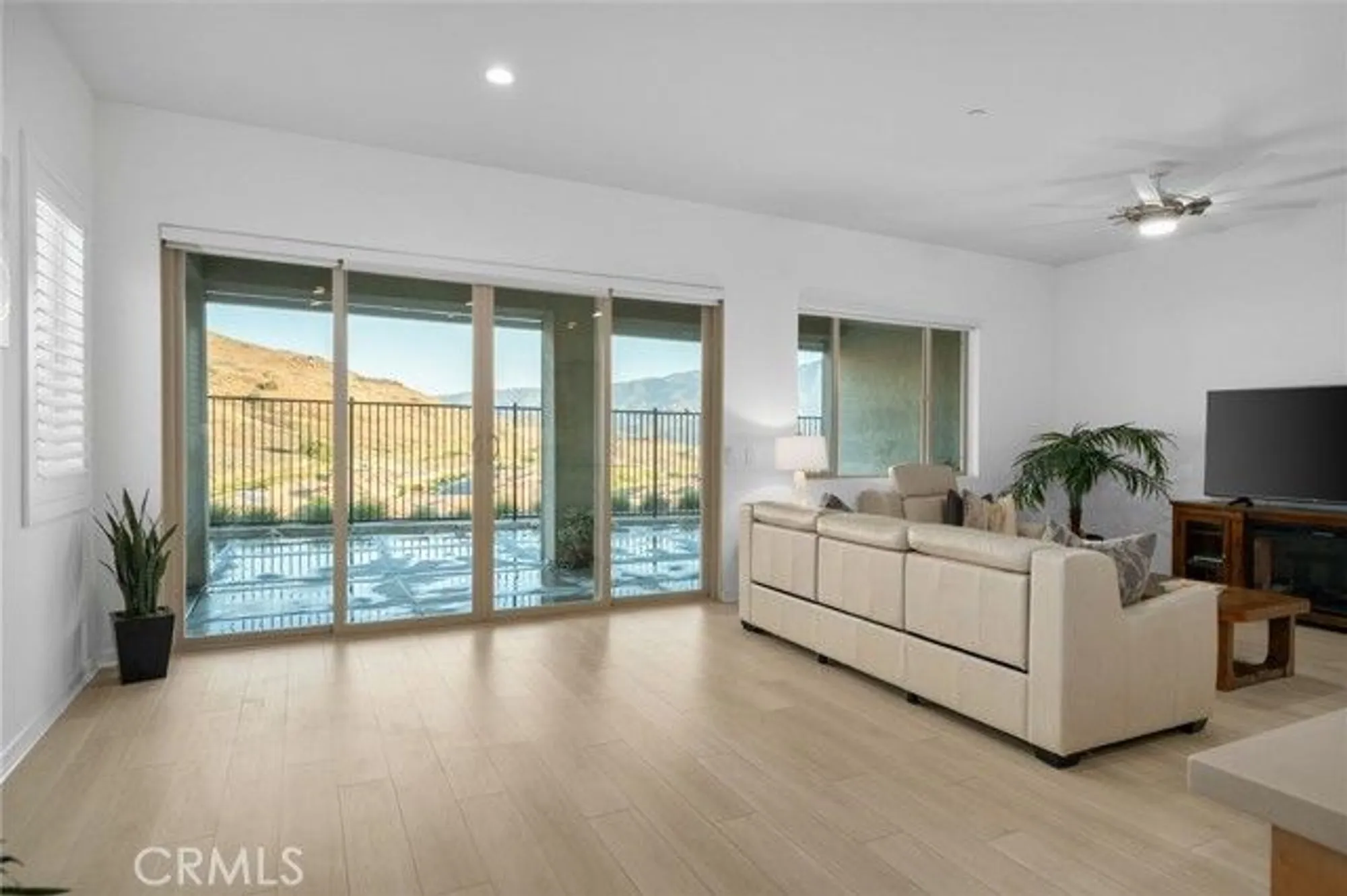 Property Slideshow image 34 of 48 | 11937 wandering way, Corona, CA, 92883