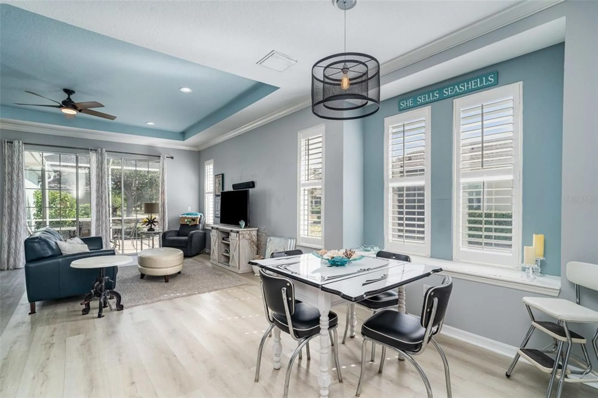 Property Slideshow image 11 of 50 | 302 latitude pl, Apollo Beach, FL, 33572