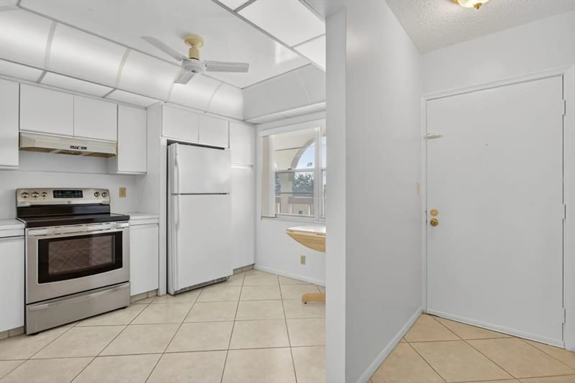 Property Slideshow image 1 of 29 | 3204 portofino pt d4, Coconut Creek, FL, 33066