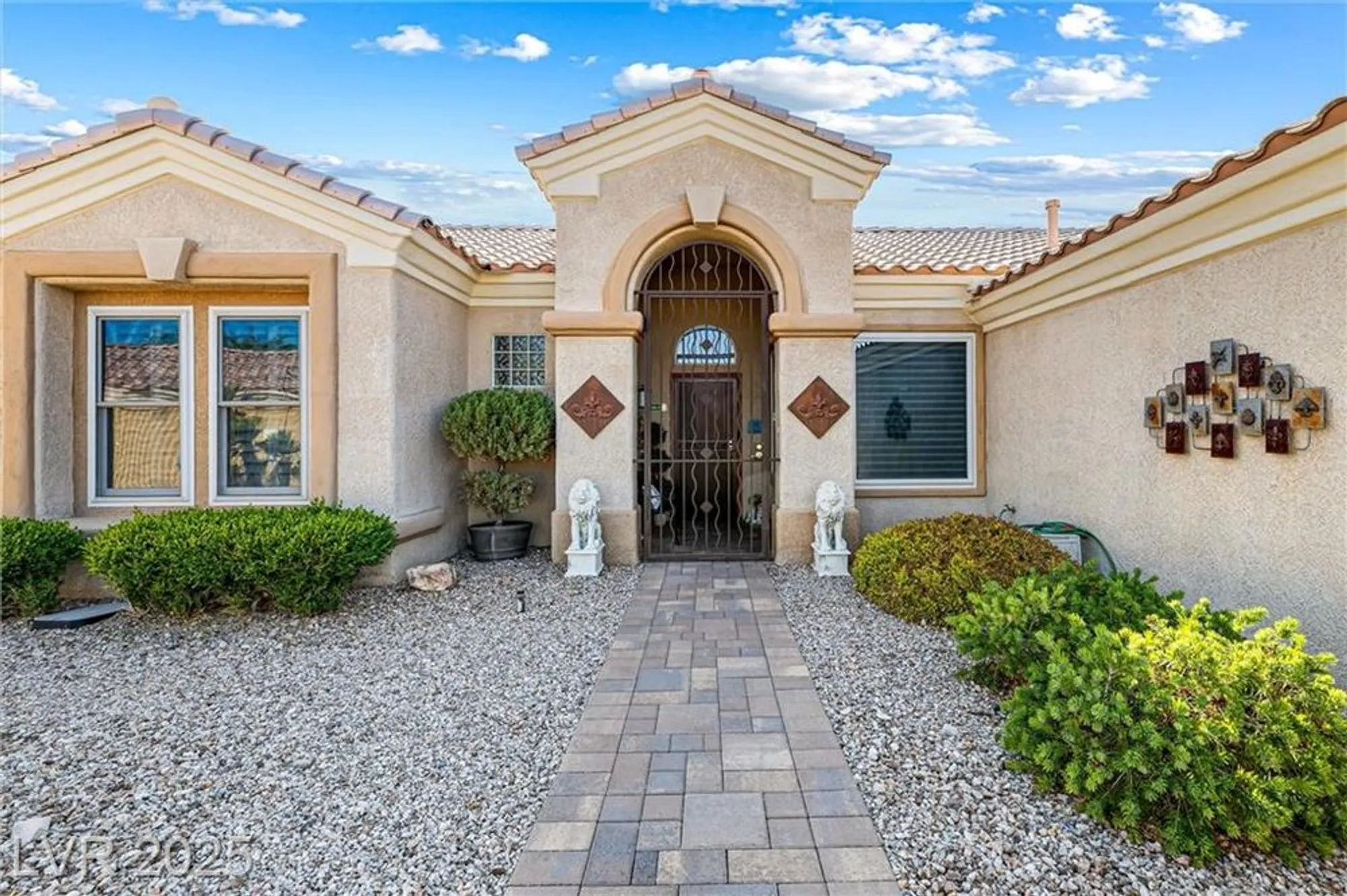Property Slideshow image 6 of 55 | 1901 capestone st, Las Vegas, NV, 89134