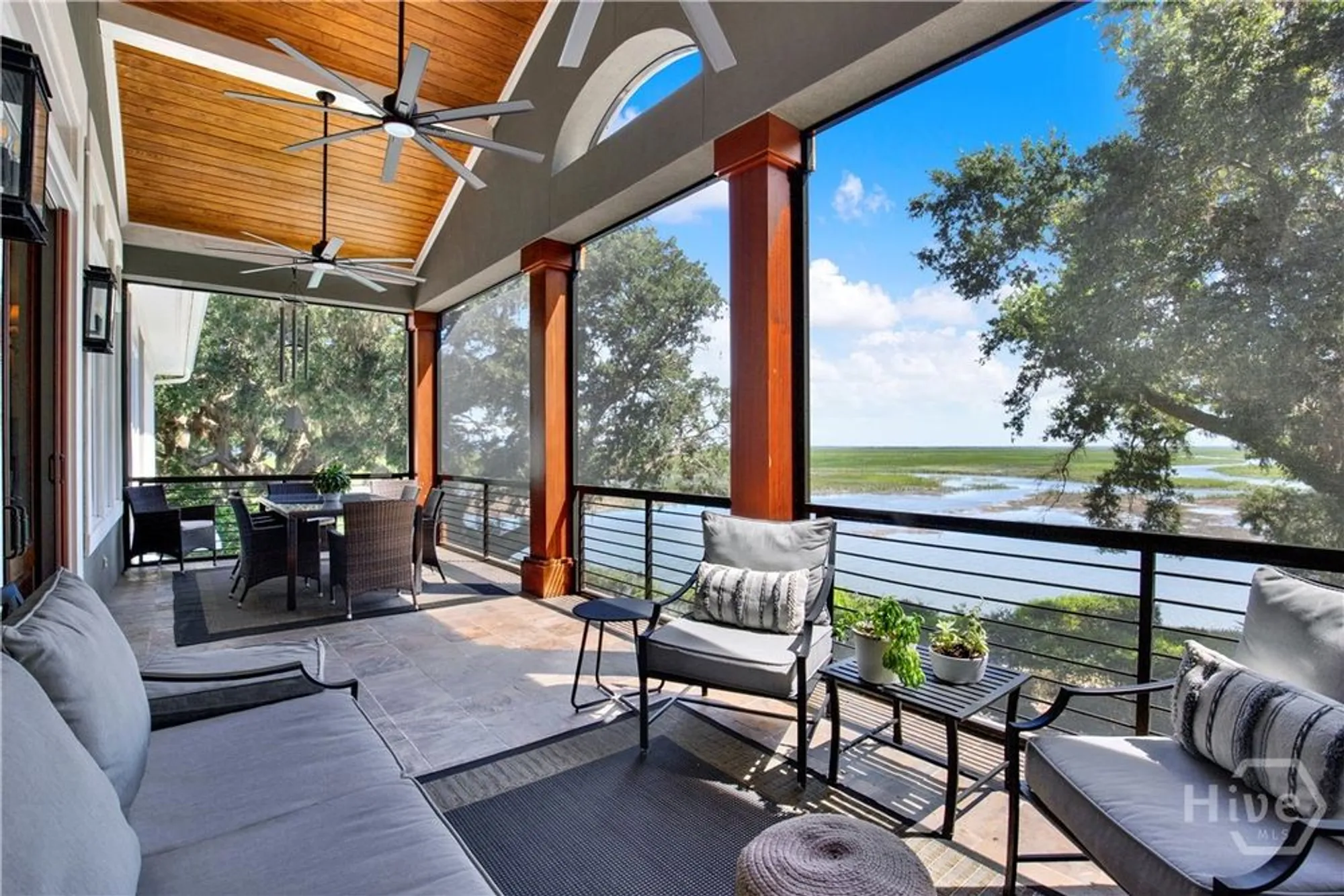 Property Slideshow image 10 of 64 | 1 breckenridge ln, Savannah, GA, 31411