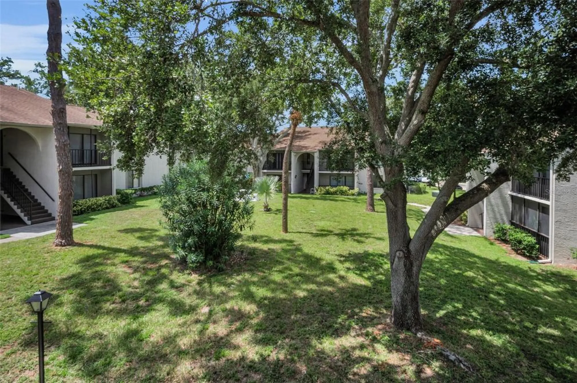 Property Slideshow image 15 of 65 | 2666 pine ridge way c2, Palm Harbor, FL, 34684