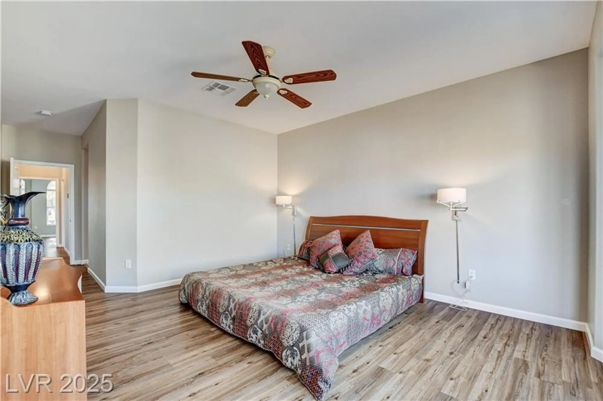 Property Slideshow image 18 of 86 | 2604 rangely ave, Henderson, NV, 89052