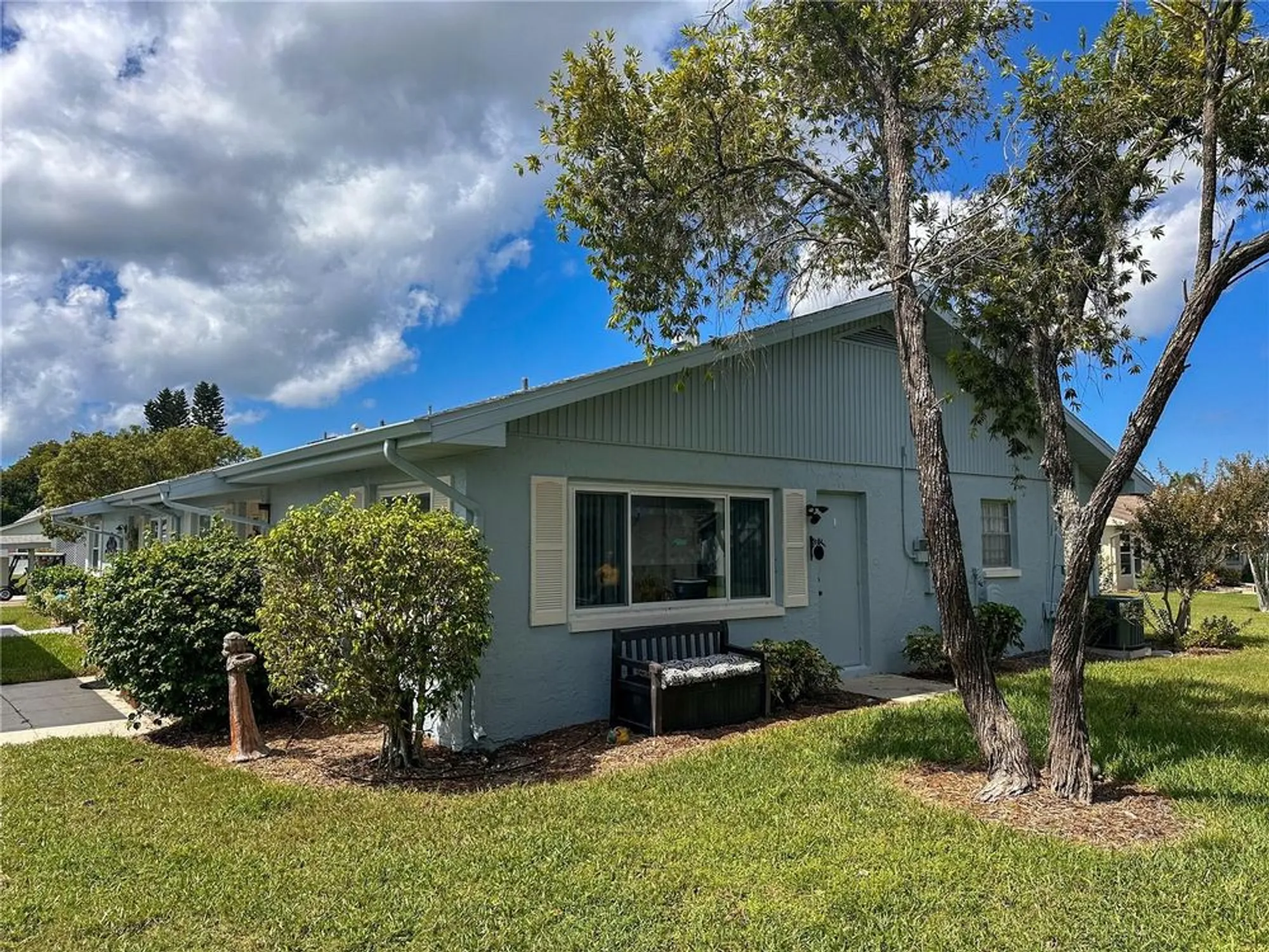 Property Slideshow image 3 of 27 | 216 gloucester blvd # 216, Sun City Center, FL, 33573