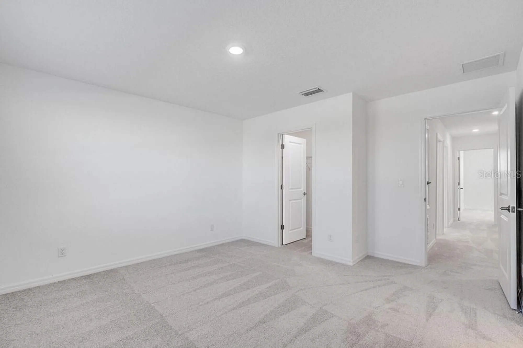 Property Slideshow image 21 of 27 | 3063 novara ln, Lakewood Ranch, FL, 34211