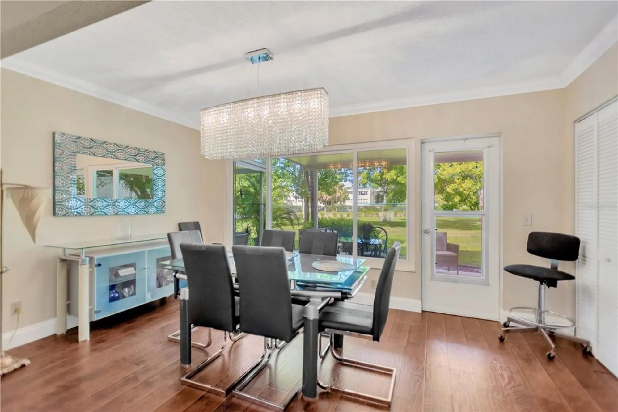 Property Slideshow image 13 of 32 | 2350 haitian dr apt 6, Clearwater, FL, 33763