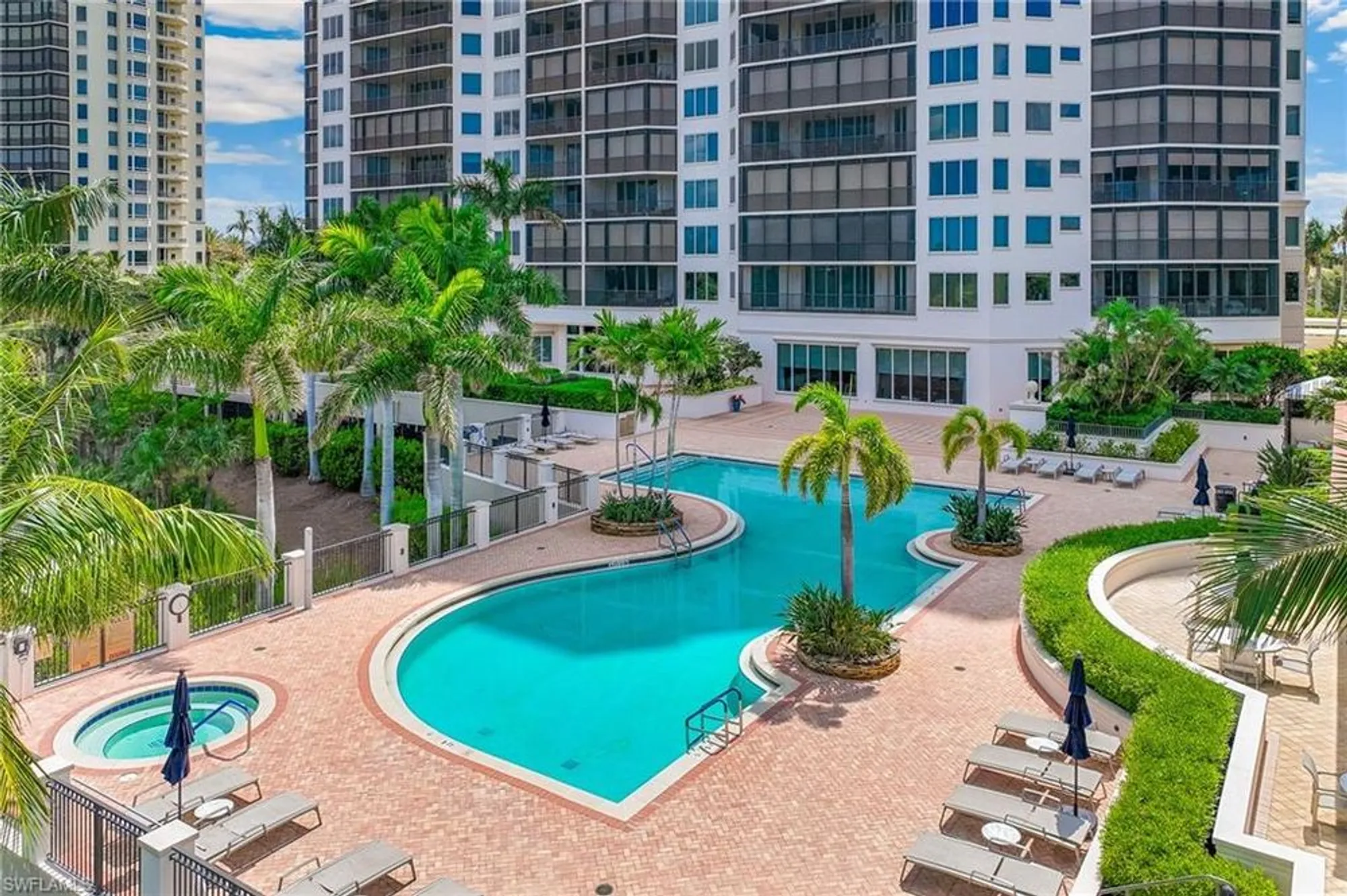 Property Slideshow image 8 of 33 | 23850 via italia cir 604, Estero, FL, 34134