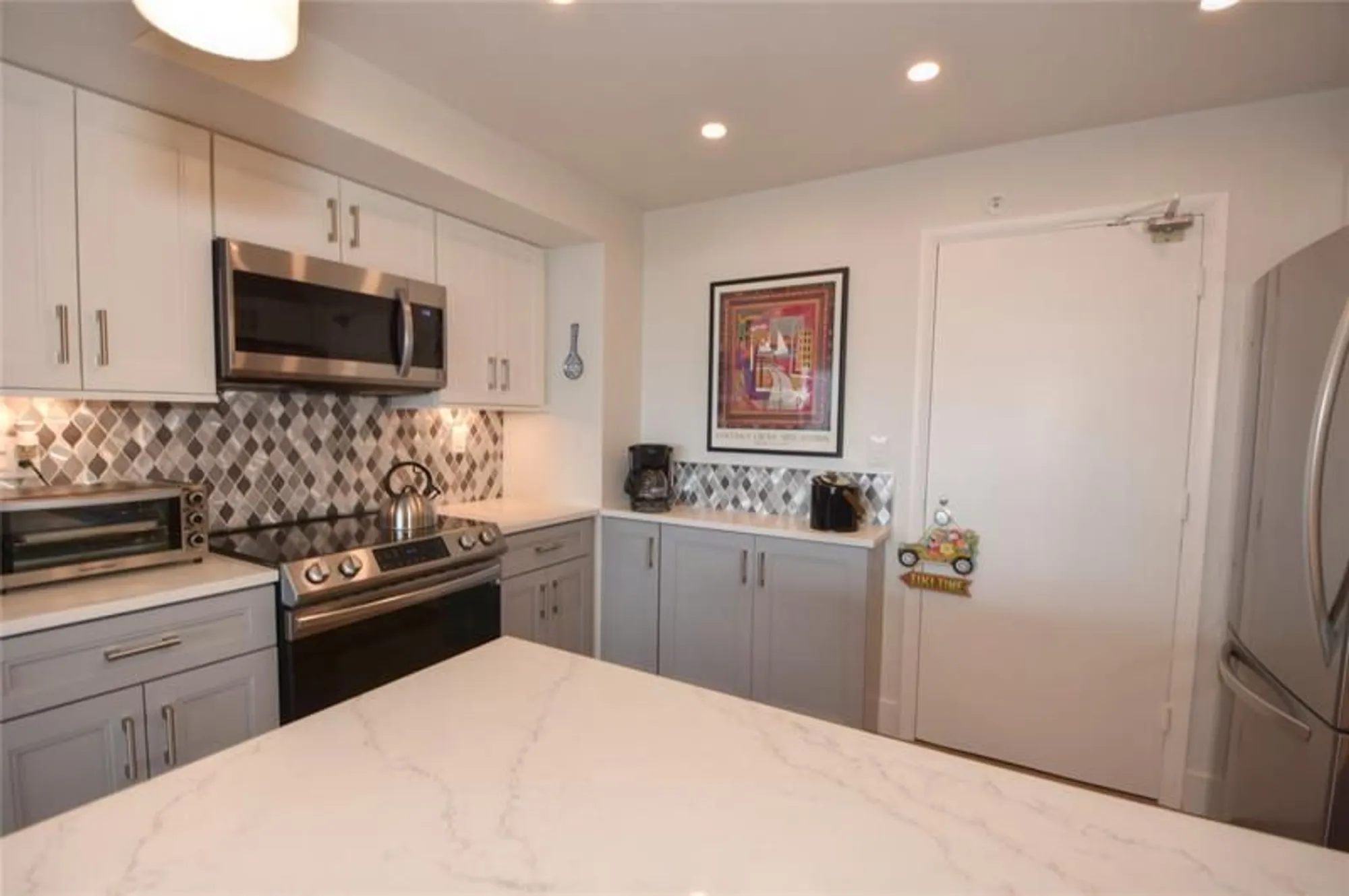 Property Slideshow image 10 of 34 | 3333 ne 34th st 1011, Fort Lauderdale, FL, 33308