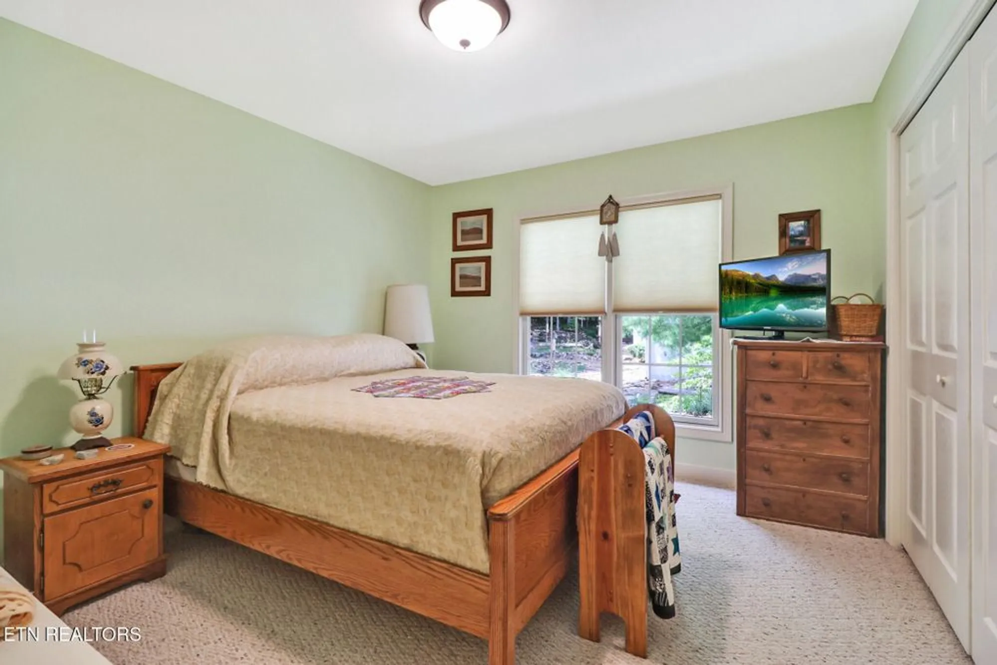 Property Slideshow image 23 of 46 | 169 forest view dr, Crossville, TN, 38558