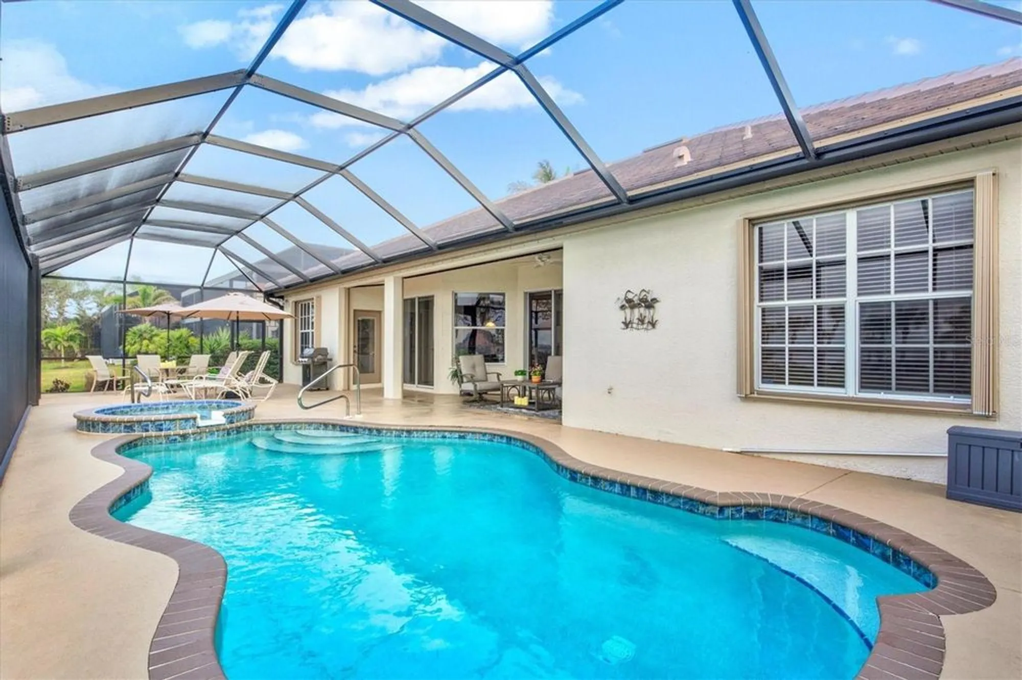 Property Slideshow image 37 of 91 | 14026 royal pointe dr, Port Charlotte, FL, 33953