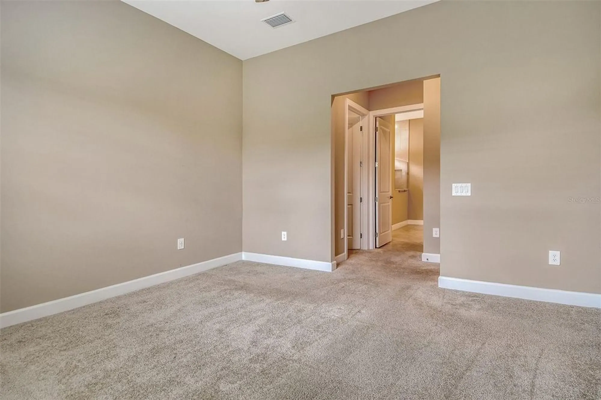 Property Slideshow image 23 of 72 | 17905 waterville pl, Bradenton, FL, 34202