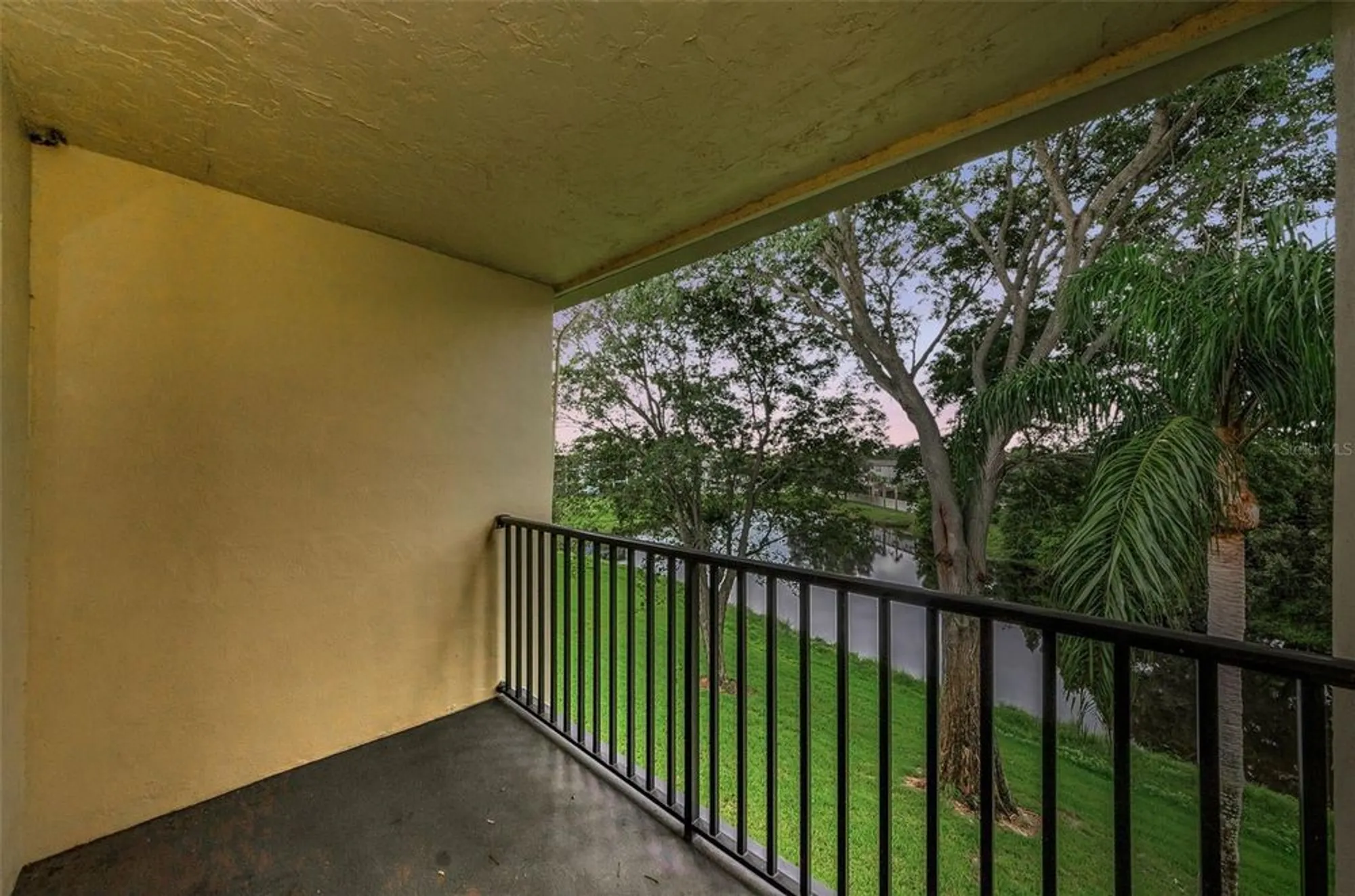 Property Slideshow image 38 of 41 | 1450 heather ridge blvd 307, Dunedin, FL, 34698