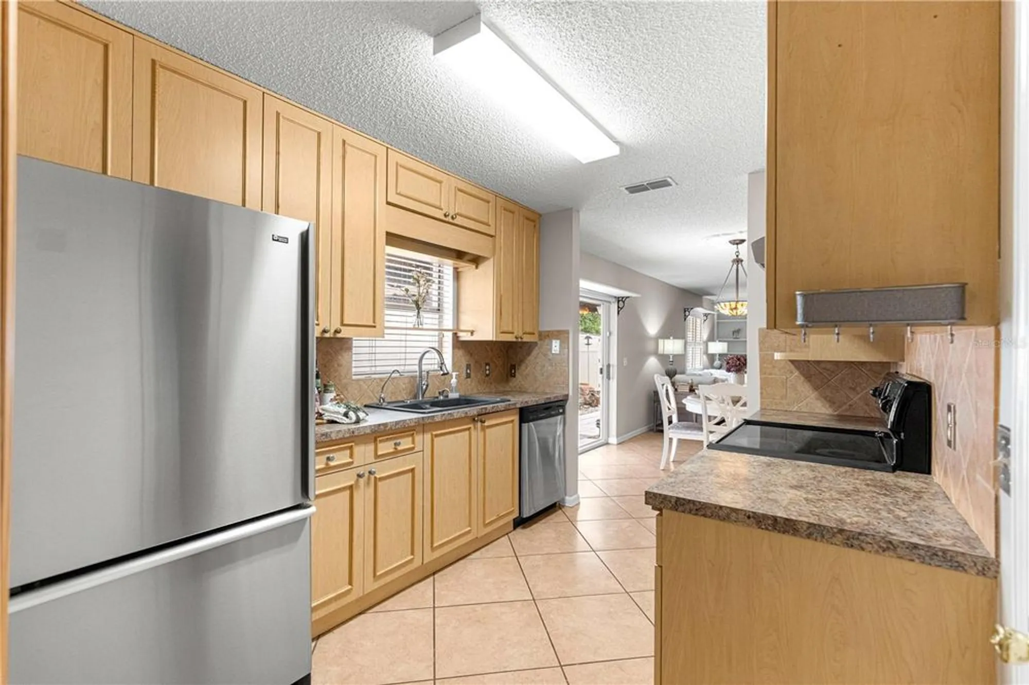 Property Slideshow image 3 of 42 | 748 hernandez dr, The Villages, FL, 32159