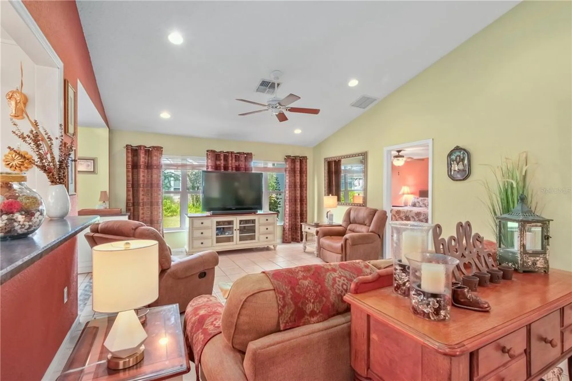 Property Slideshow image 10 of 44 | 11233 sw 73rd cir, Ocala, FL, 34476