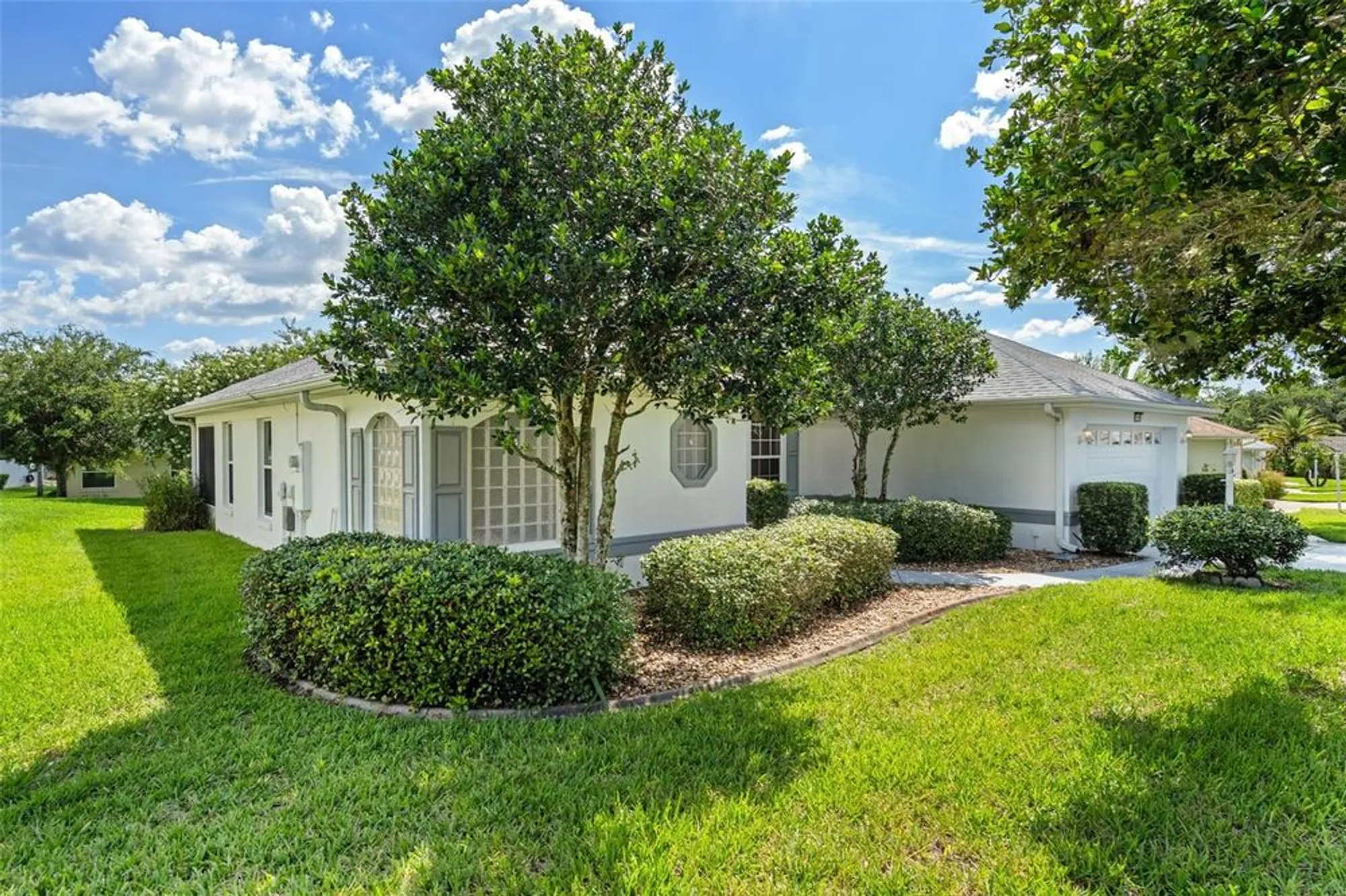 Property Slideshow image 2 of 21 | 26908 honeymoon ave, Leesburg, FL, 34748