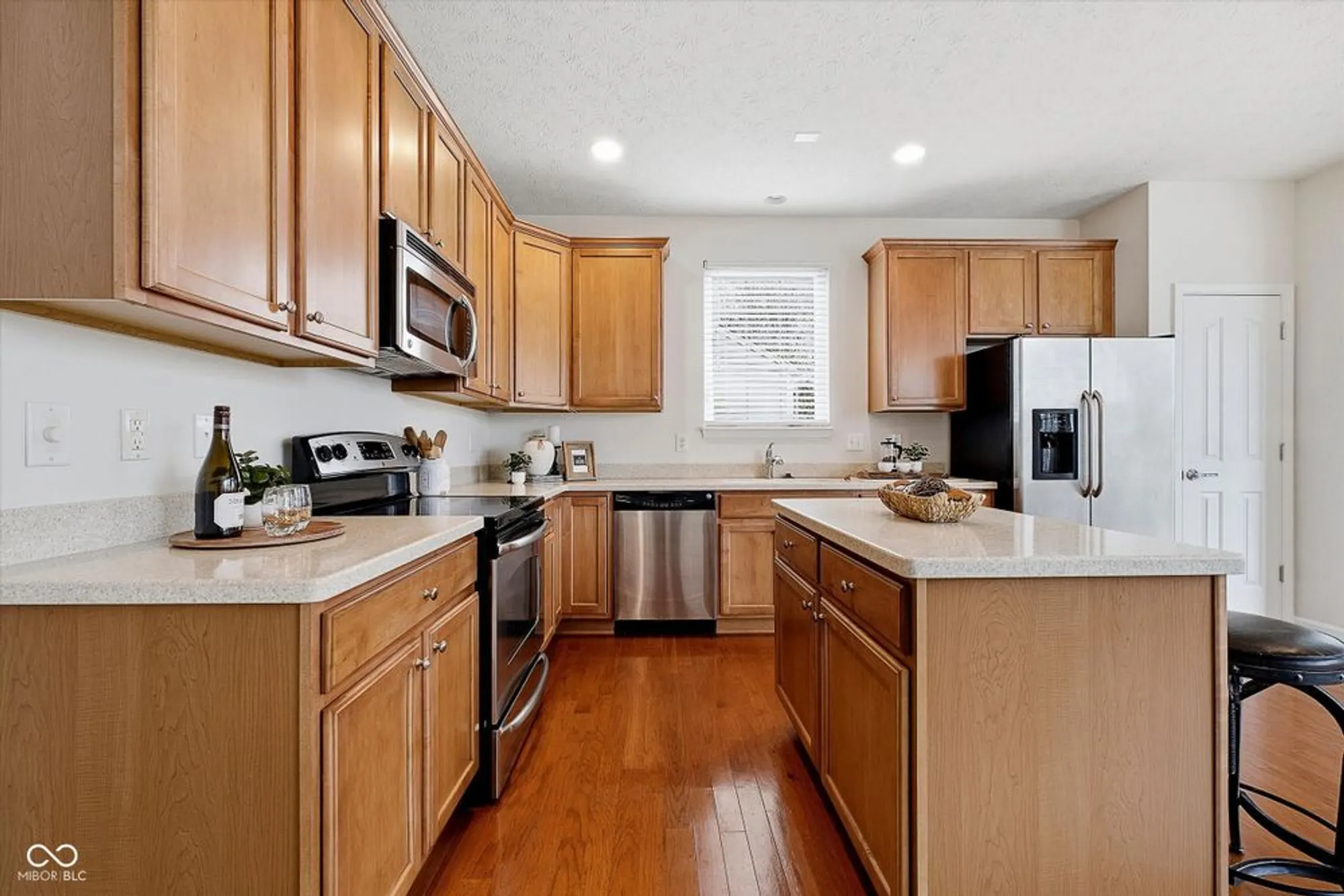 Property Slideshow image 11 of 42 | 12766 winery way, Fishers, IN, 46037