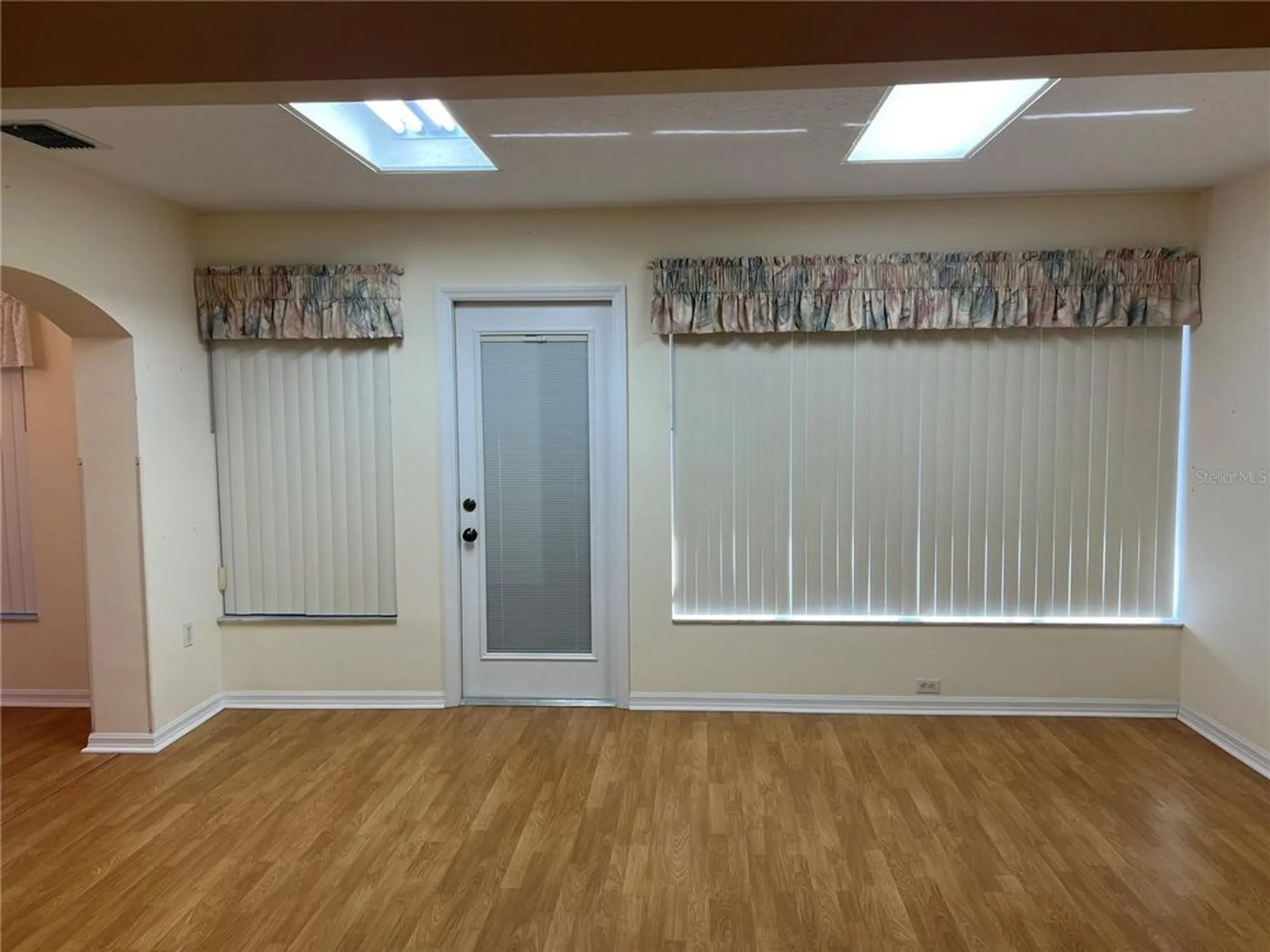 Property Slideshow image 20 of 70 | 669 waterford dr, Haines City, FL, 33844